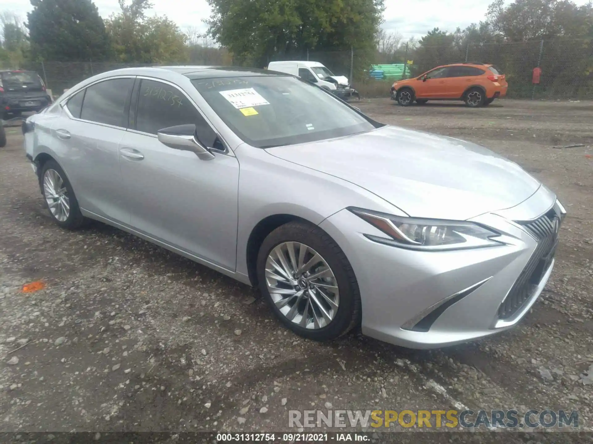 1 Photograph of a damaged car 58AEZ1B14LU065765 LEXUS ES 2020