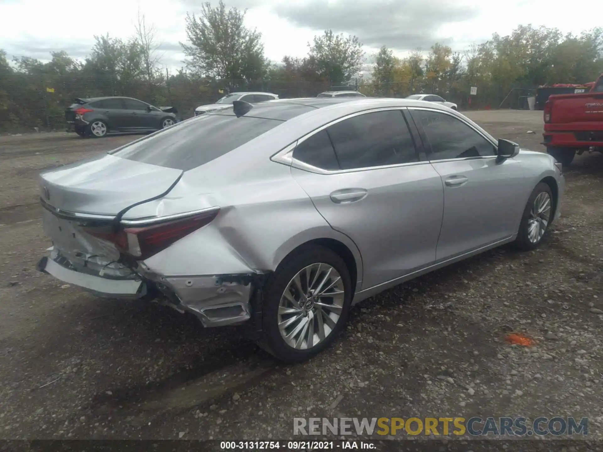 4 Фотография поврежденного автомобиля 58AEZ1B14LU065765 LEXUS ES 2020