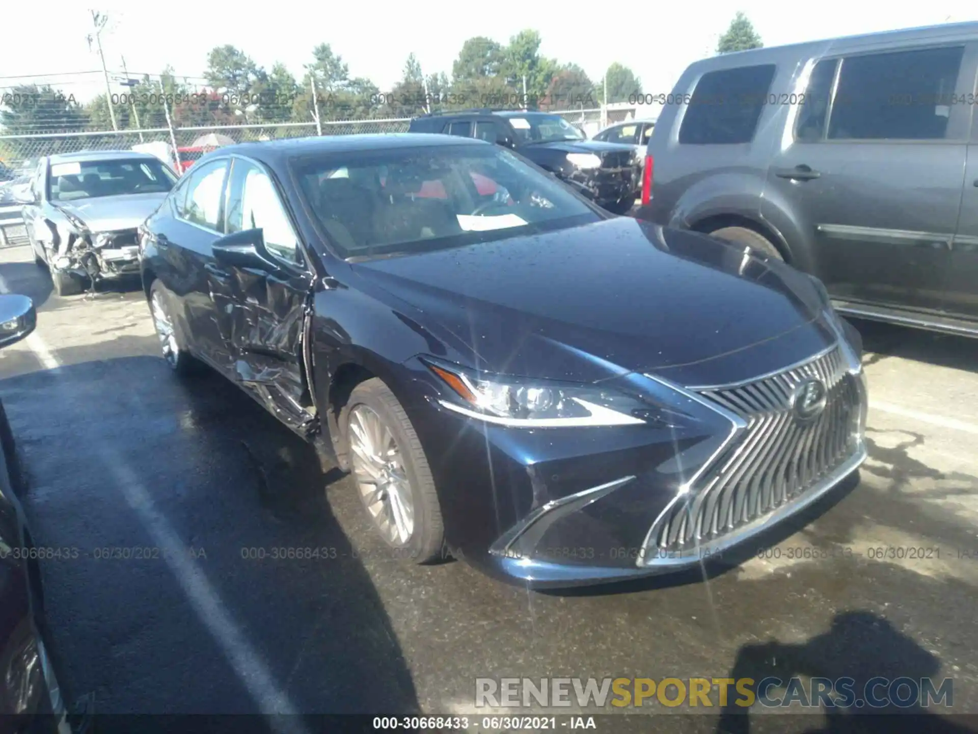 1 Photograph of a damaged car 58AEZ1B17LU067722 LEXUS ES 2020