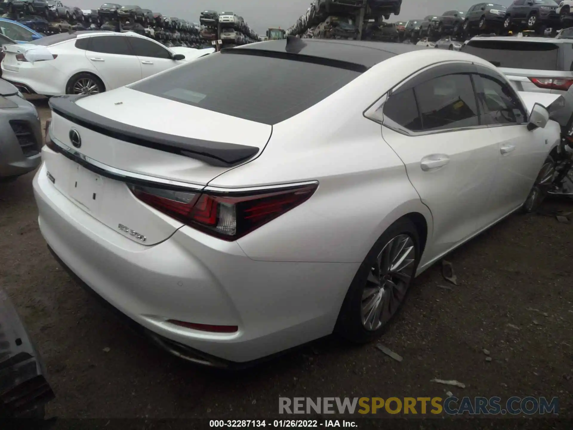 4 Photograph of a damaged car 58AFZ1B13LU078821 LEXUS ES 2020