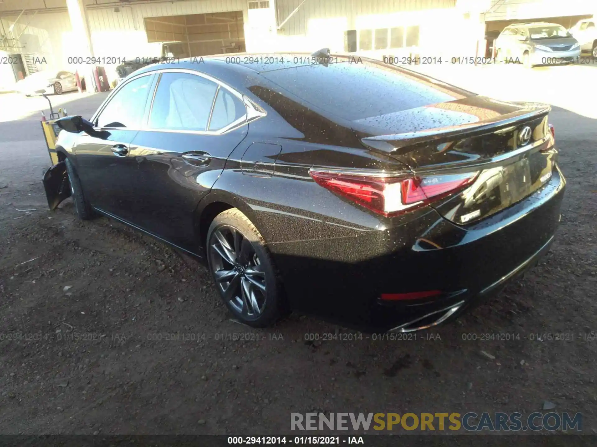 3 Photograph of a damaged car 58AGZ1B11LU059107 LEXUS ES 2020