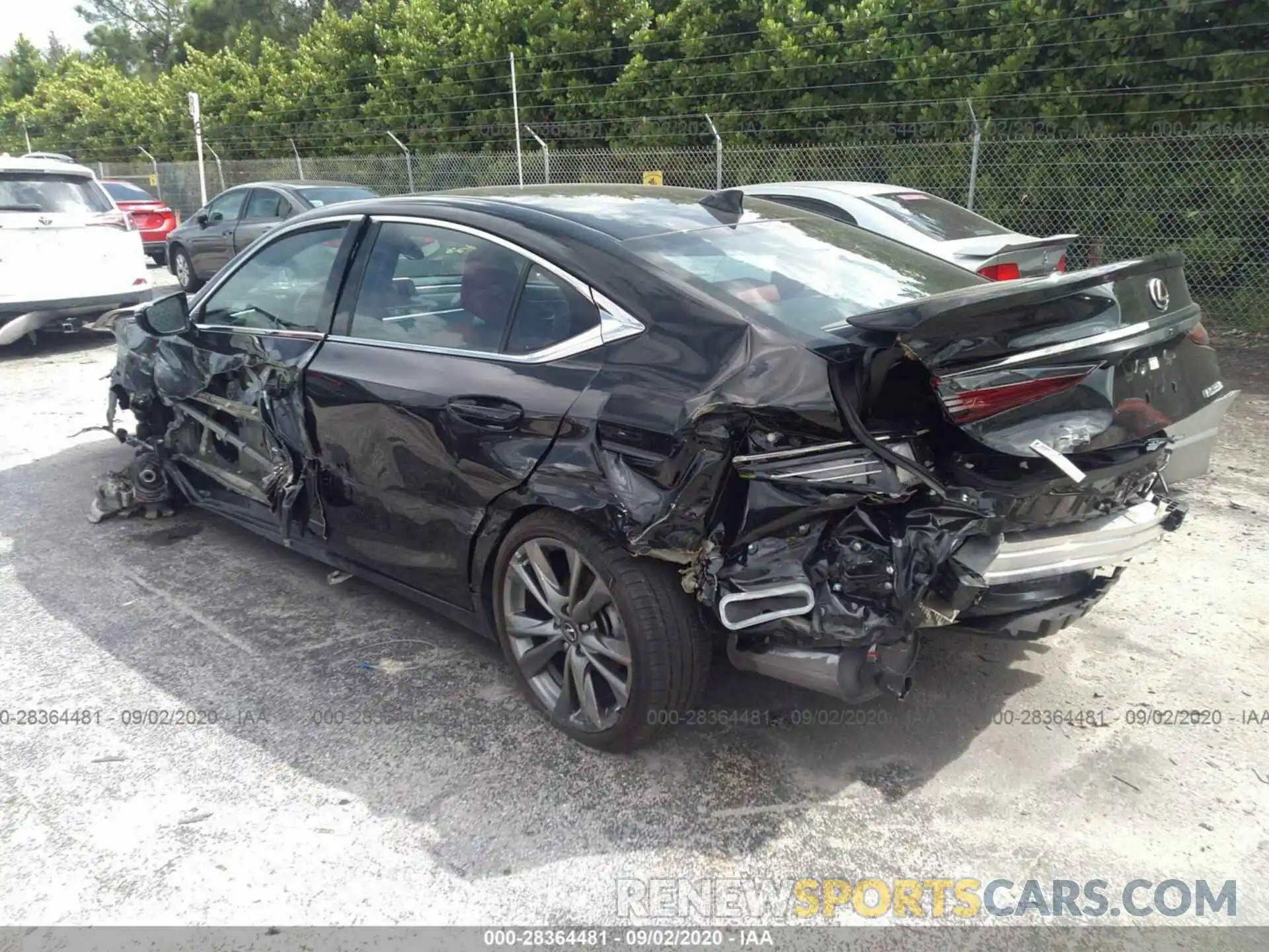 3 Photograph of a damaged car 58AGZ1B15LU065833 LEXUS ES 2020