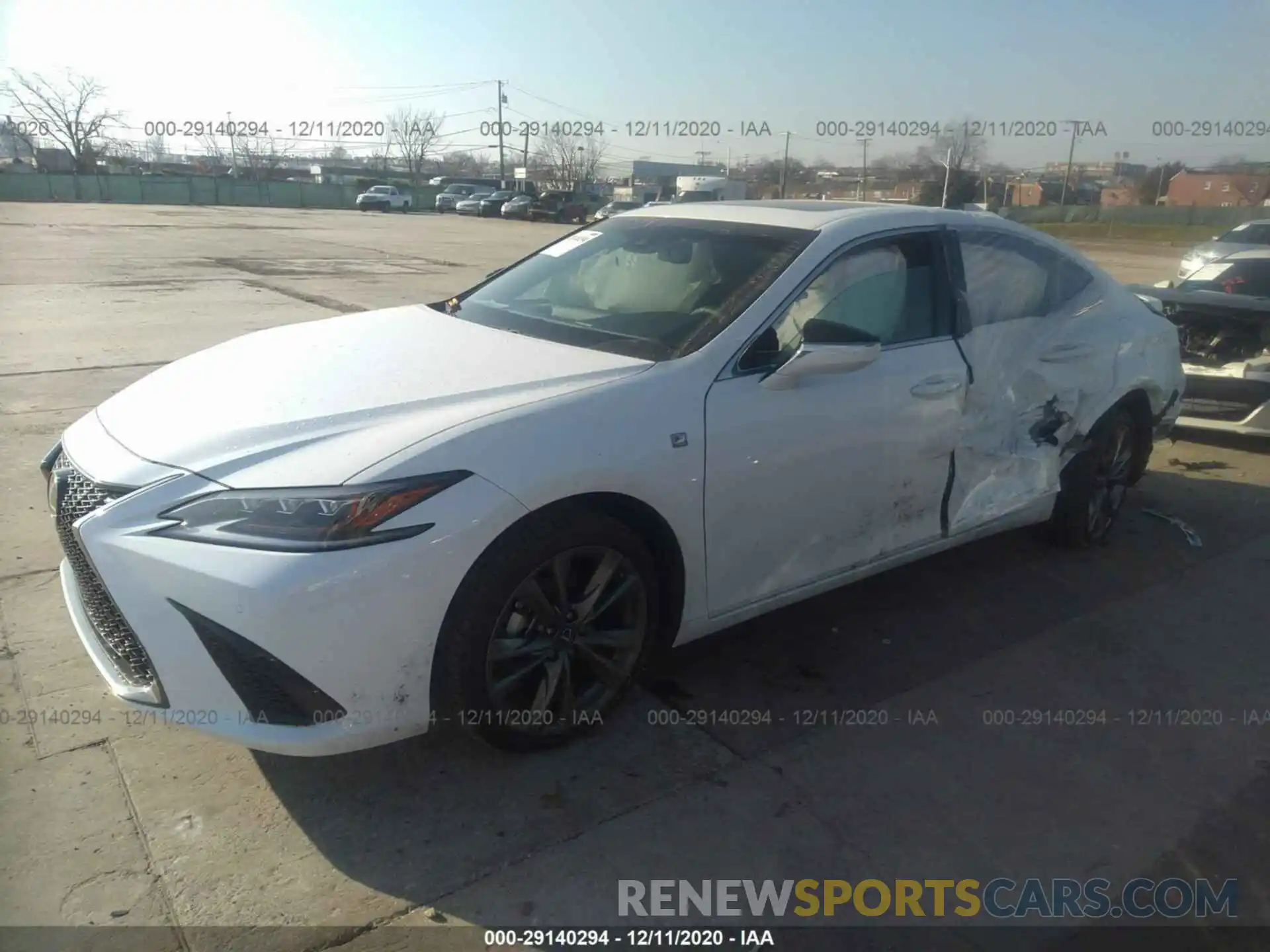 2 Photograph of a damaged car 58AGZ1B16LU070765 LEXUS ES 2020