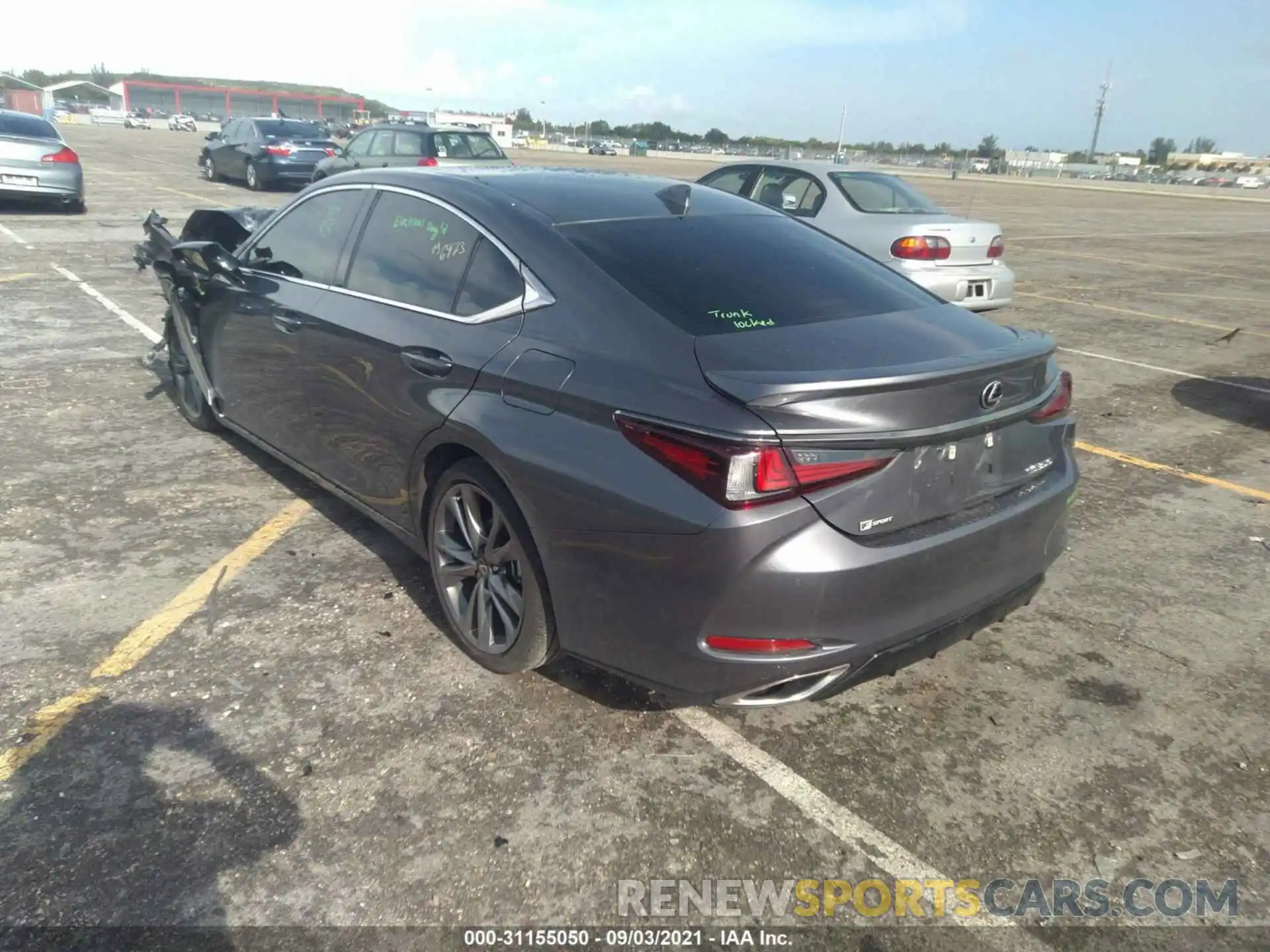 3 Photograph of a damaged car 58AGZ1B17LU082116 LEXUS ES 2020