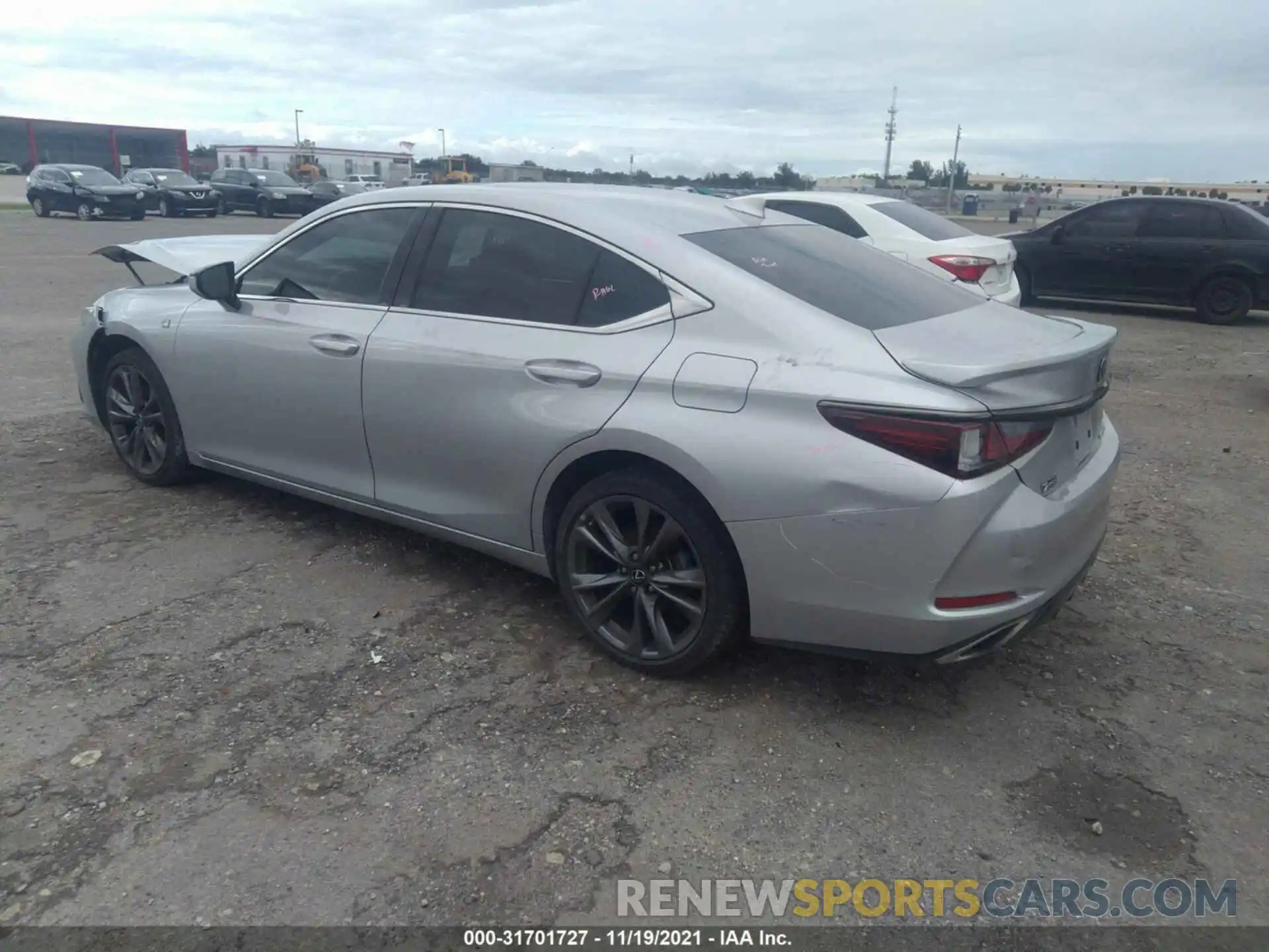 3 Фотография поврежденного автомобиля 58AGZ1B19LU074163 LEXUS ES 2020