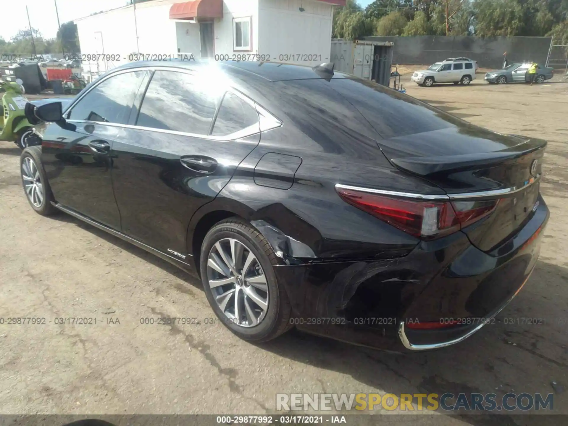 3 Photograph of a damaged car 58ACA1C16MU001368 LEXUS ES 2021