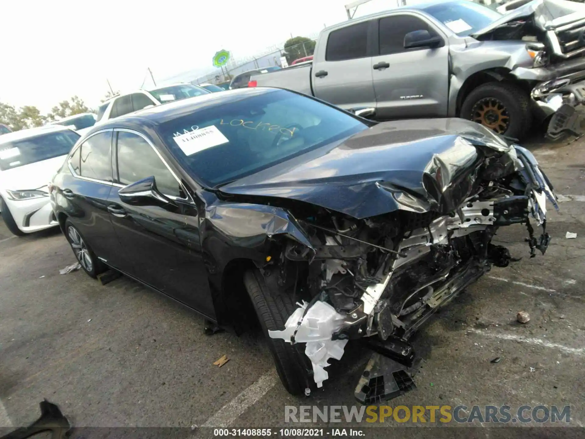 1 Photograph of a damaged car 58ACA1C19MU003616 LEXUS ES 2021