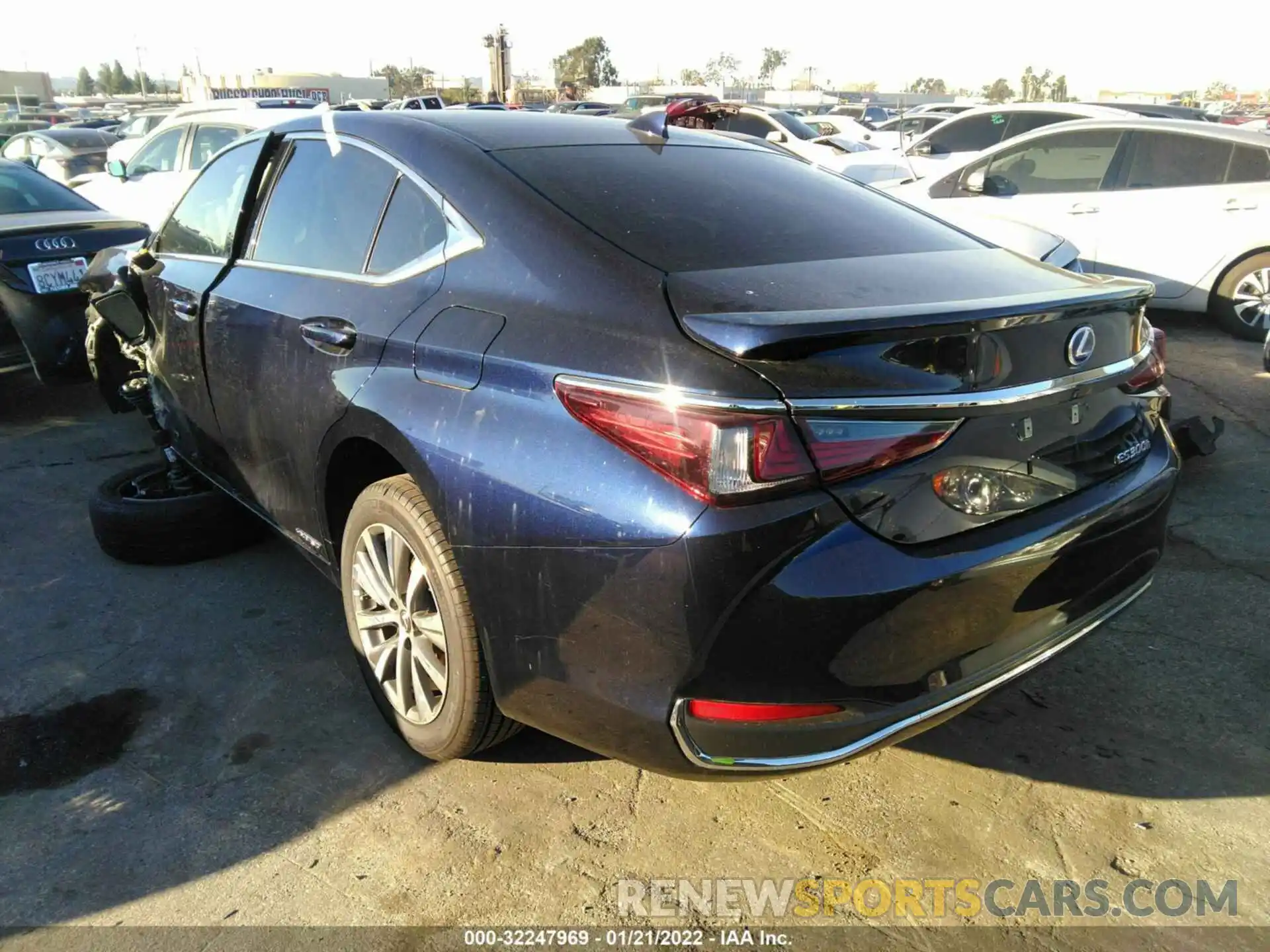 2 Photograph of a damaged car 58ACA1C1XMU012292 LEXUS ES 2021