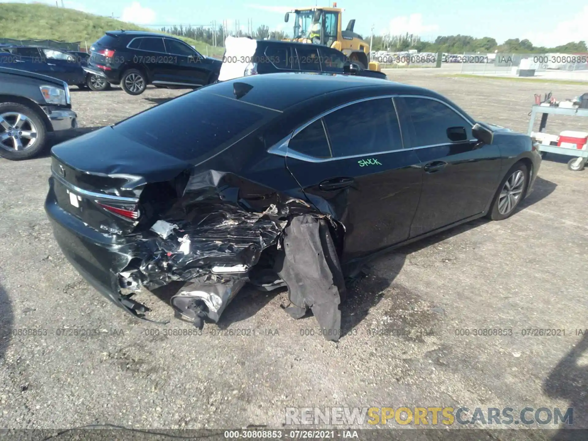 4 Photograph of a damaged car 58ACZ1B12MU084064 LEXUS ES 2021