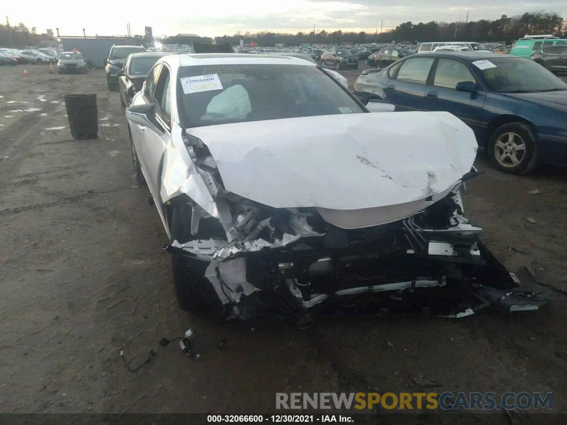 6 Photograph of a damaged car 58AD11D10MU001126 LEXUS ES 2021