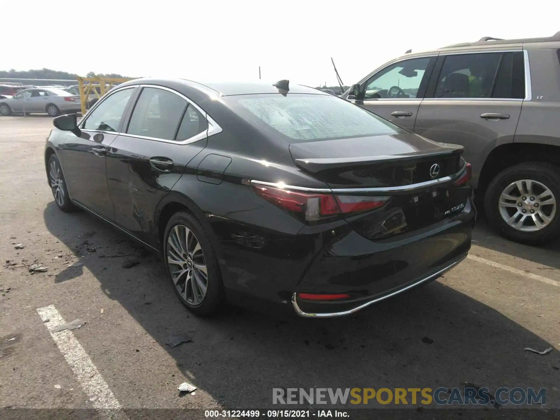 3 Photograph of a damaged car 58AD11D14MU007835 LEXUS ES 2021