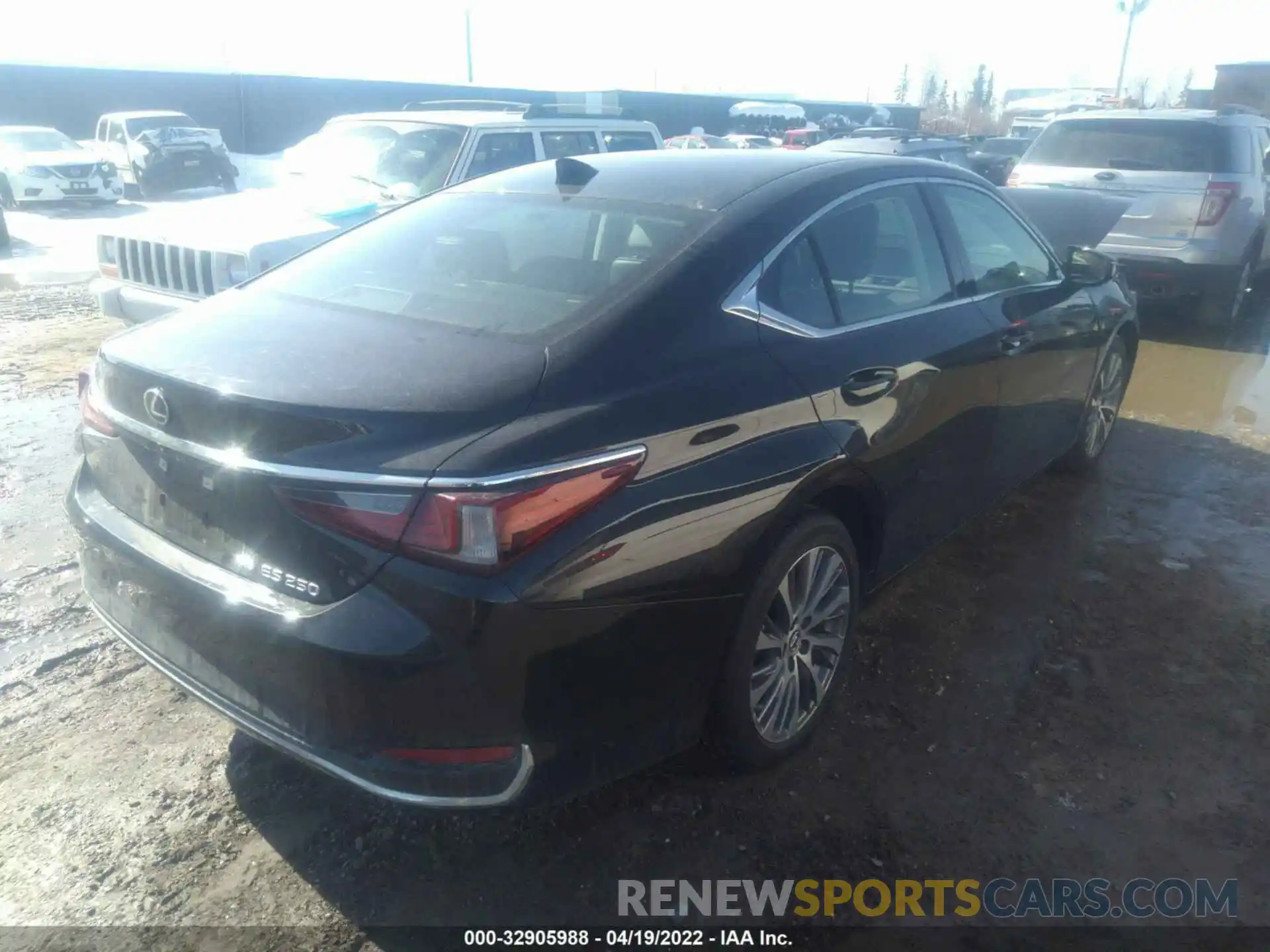 4 Фотография поврежденного автомобиля 58AD11D16MU004046 LEXUS ES 2021