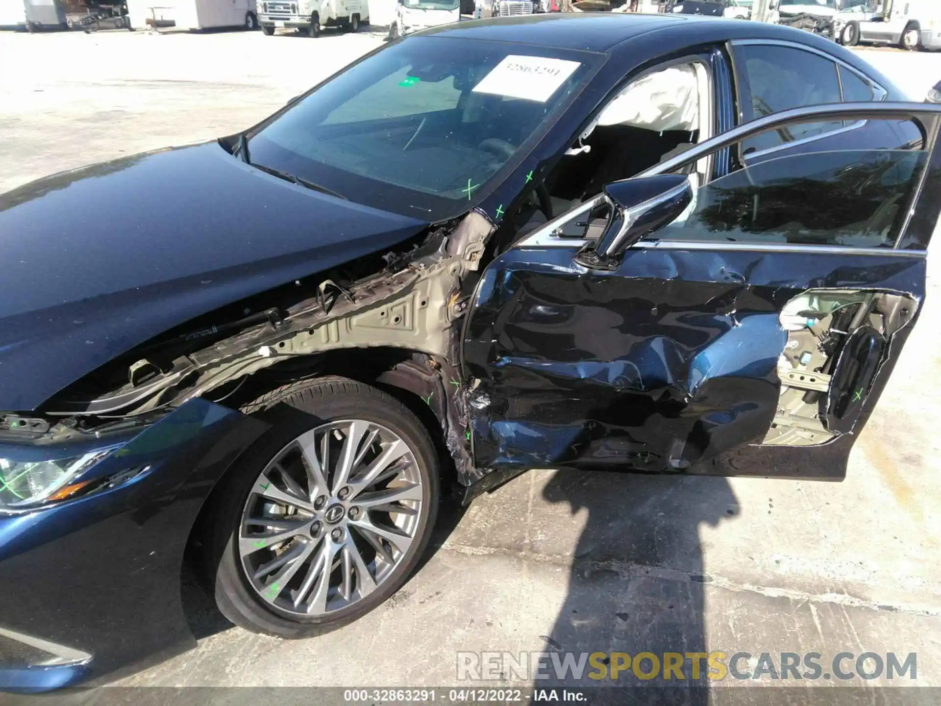 6 Photograph of a damaged car 58AD11D16MU004287 LEXUS ES 2021