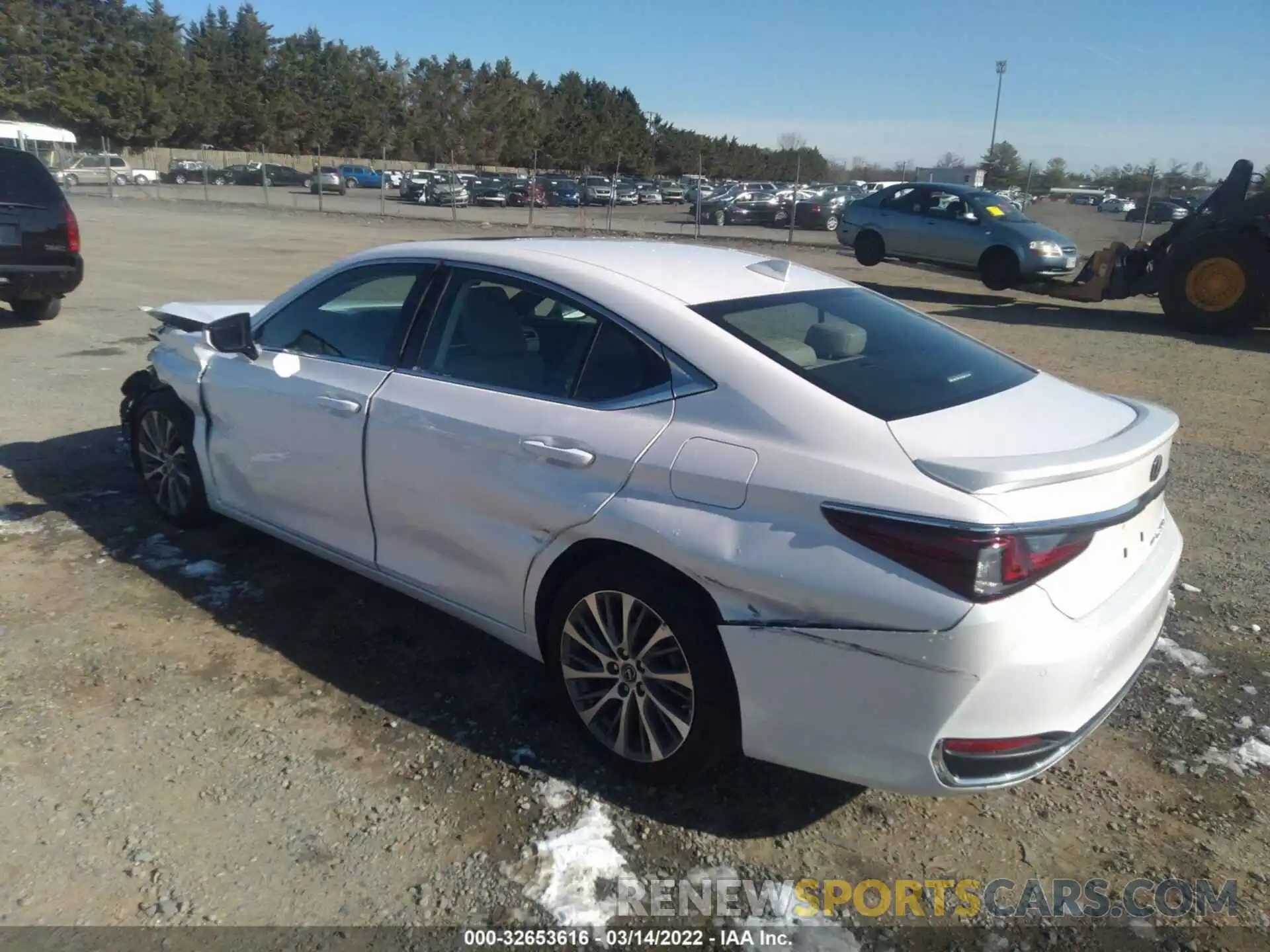 3 Photograph of a damaged car 58AD11D17MU005772 LEXUS ES 2021