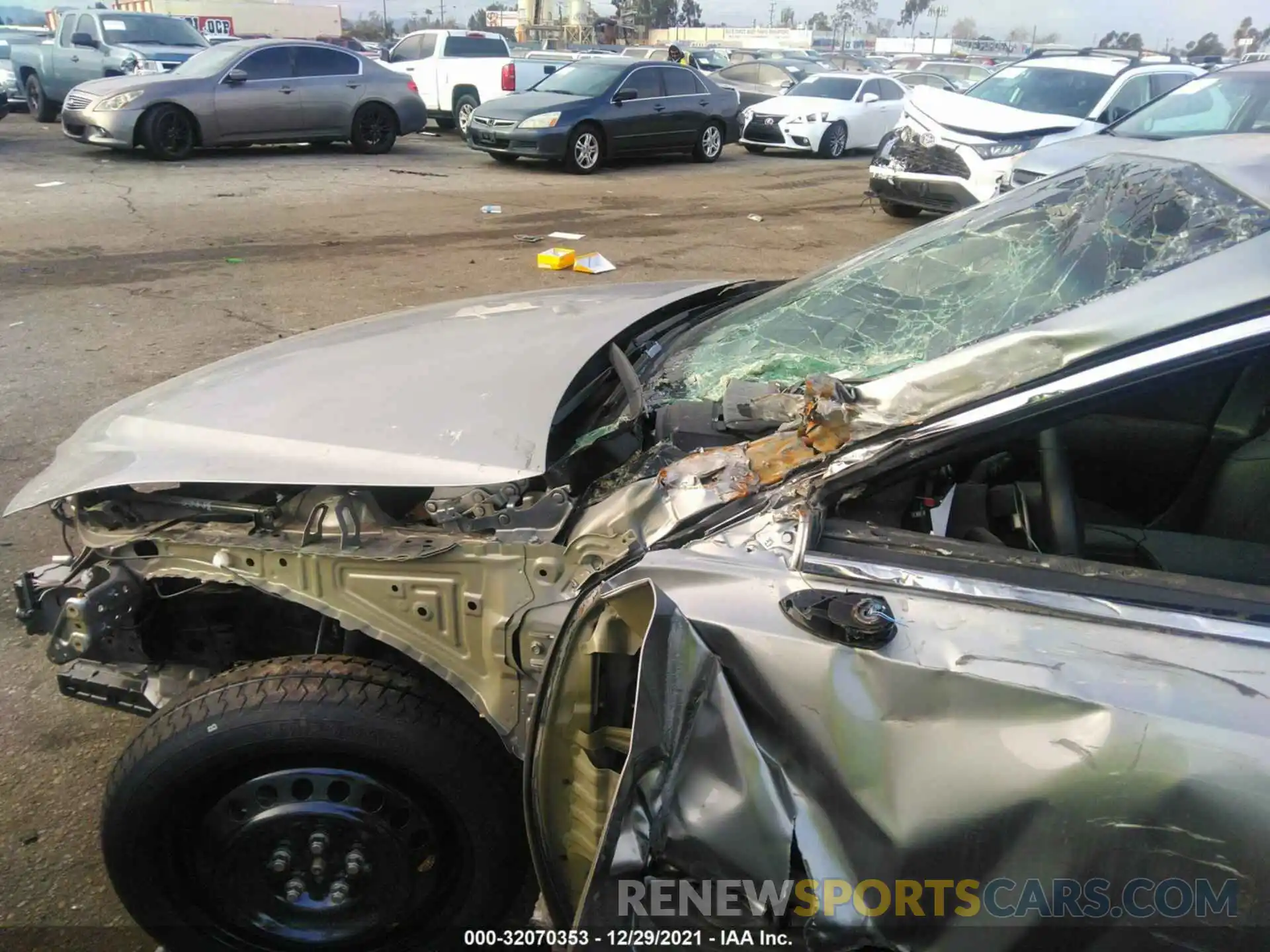 6 Photograph of a damaged car 58AD11D19MU001500 LEXUS ES 2021