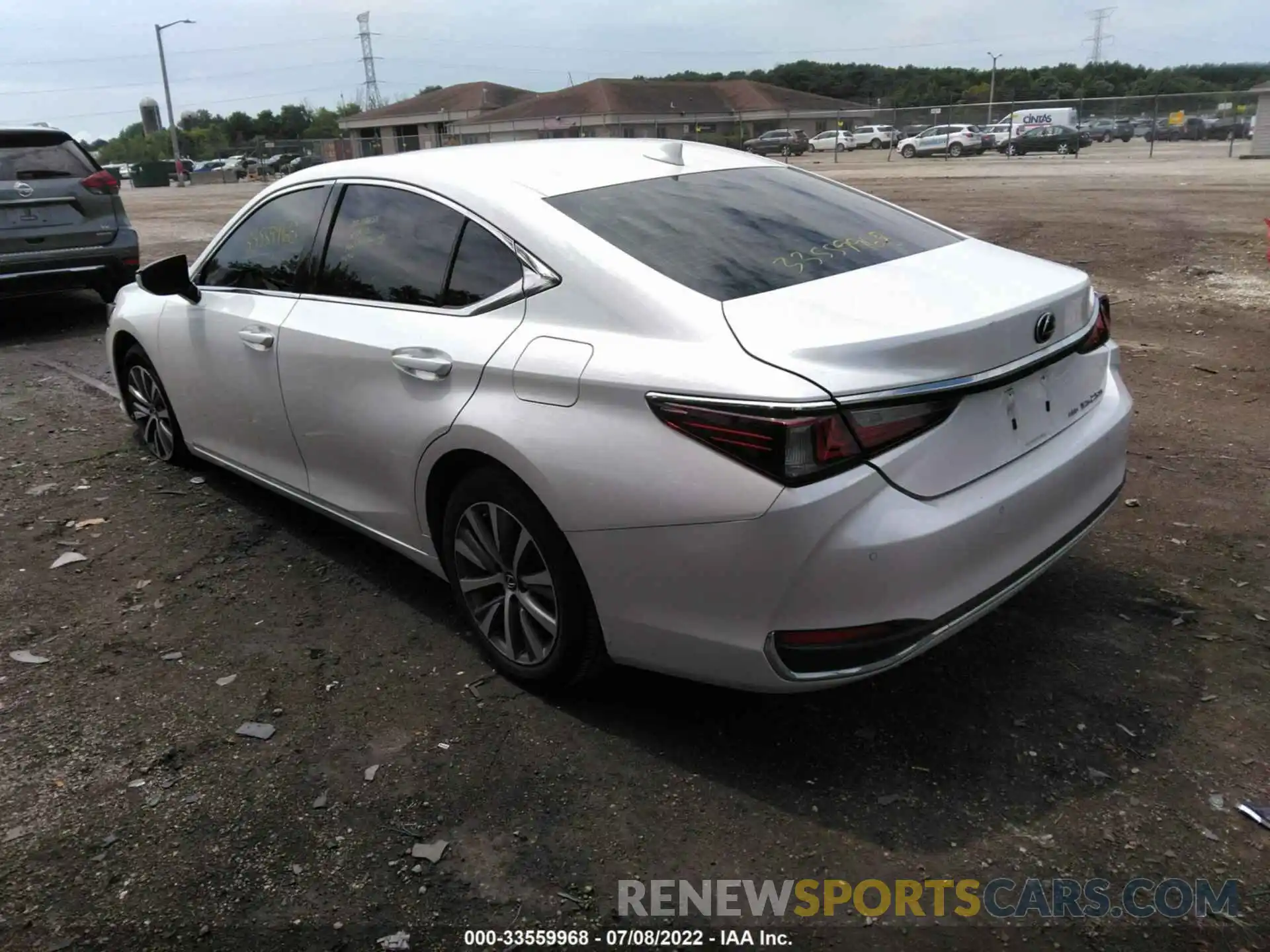 3 Photograph of a damaged car 58AD11D19MU002355 LEXUS ES 2021