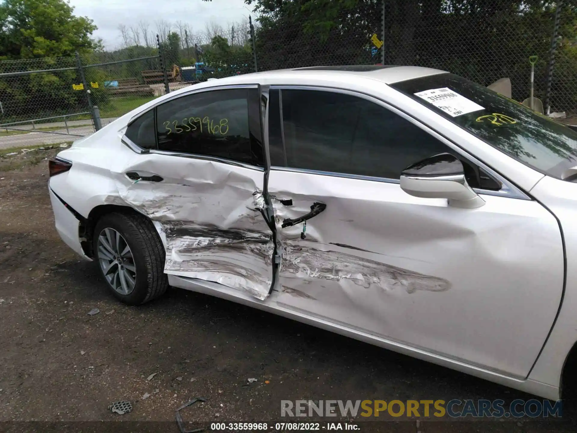 6 Photograph of a damaged car 58AD11D19MU002355 LEXUS ES 2021