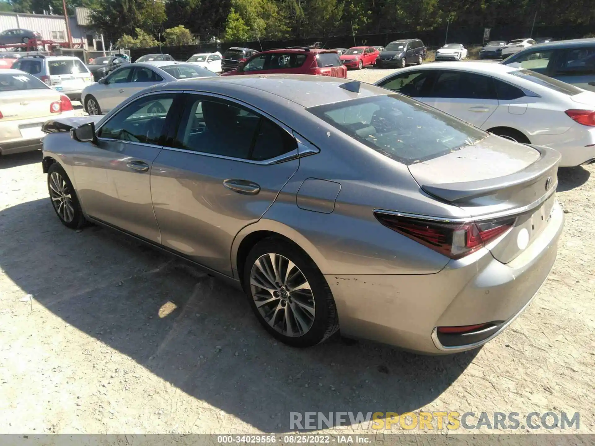 3 Photograph of a damaged car 58AD11D1XMU004583 LEXUS ES 2021