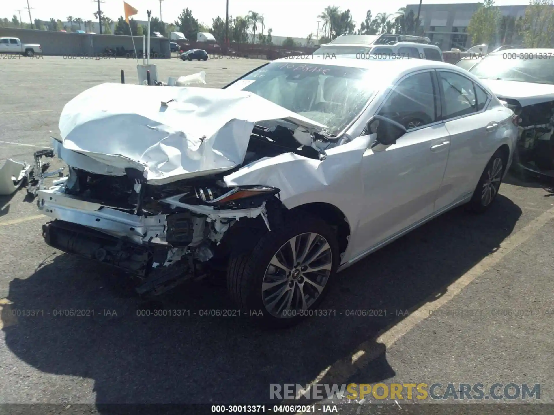 2 Photograph of a damaged car 58ADA1C14MU003379 LEXUS ES 2021