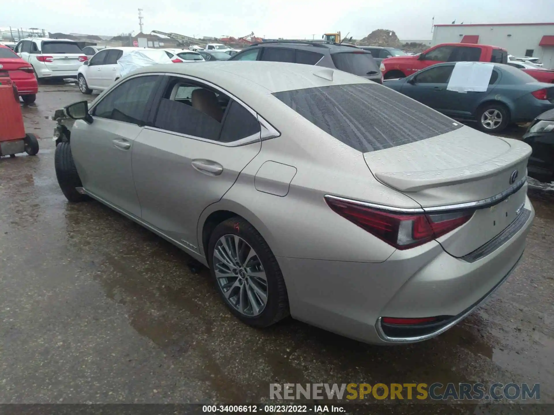 3 Photograph of a damaged car 58ADA1C15MU002032 LEXUS ES 2021