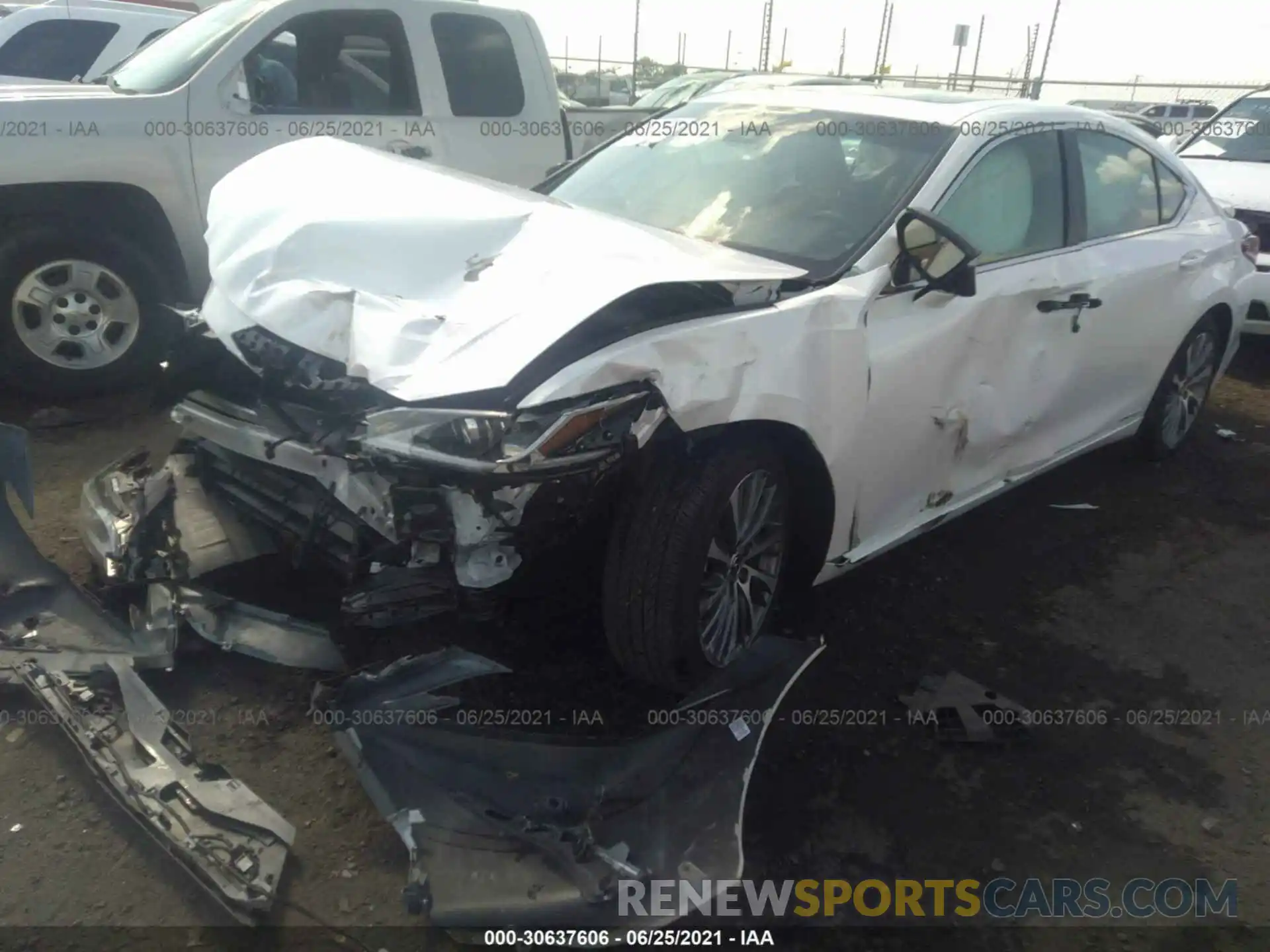 2 Photograph of a damaged car 58ADA1C15MU002726 LEXUS ES 2021