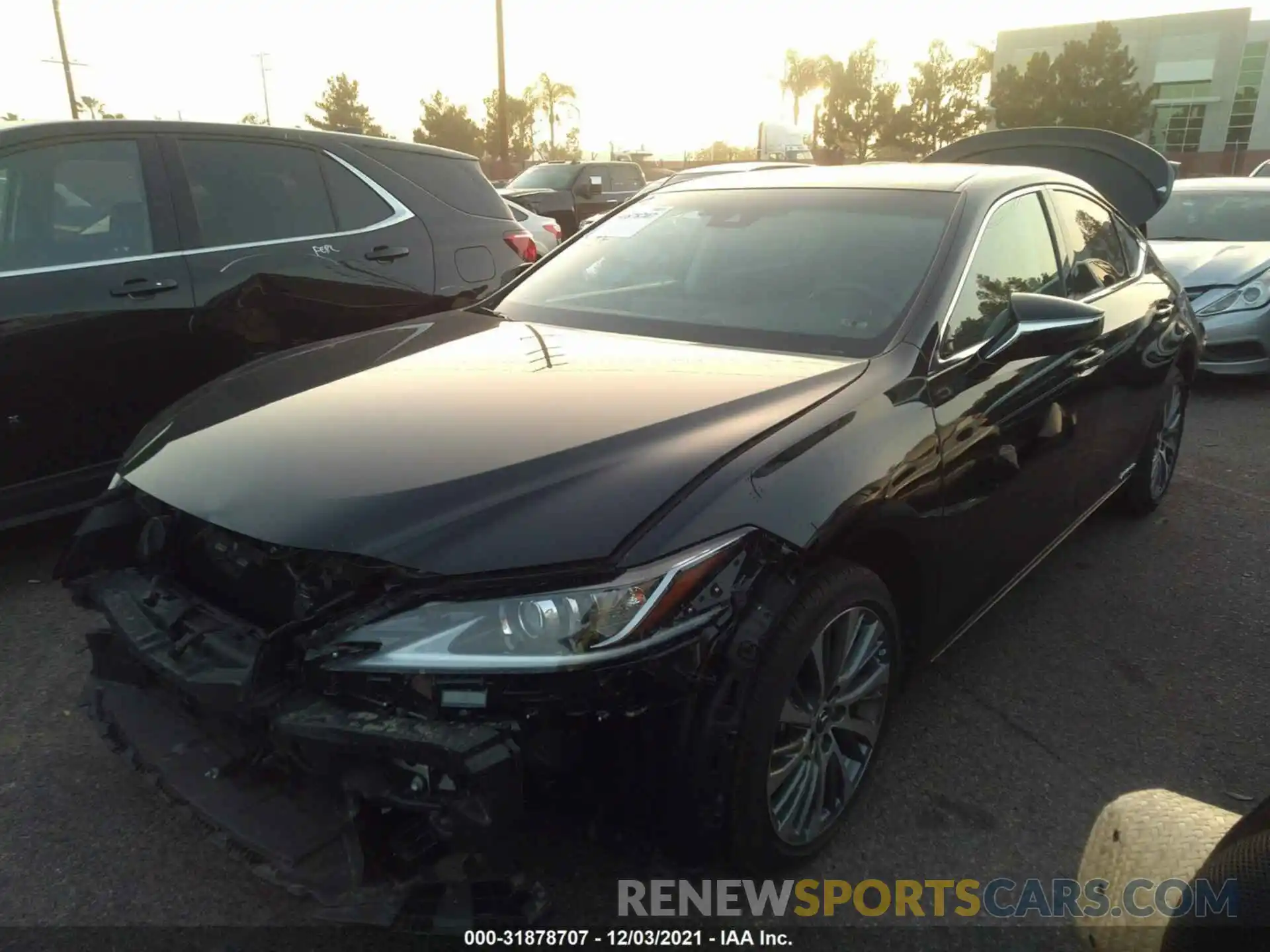 2 Photograph of a damaged car 58ADA1C16MU001021 LEXUS ES 2021