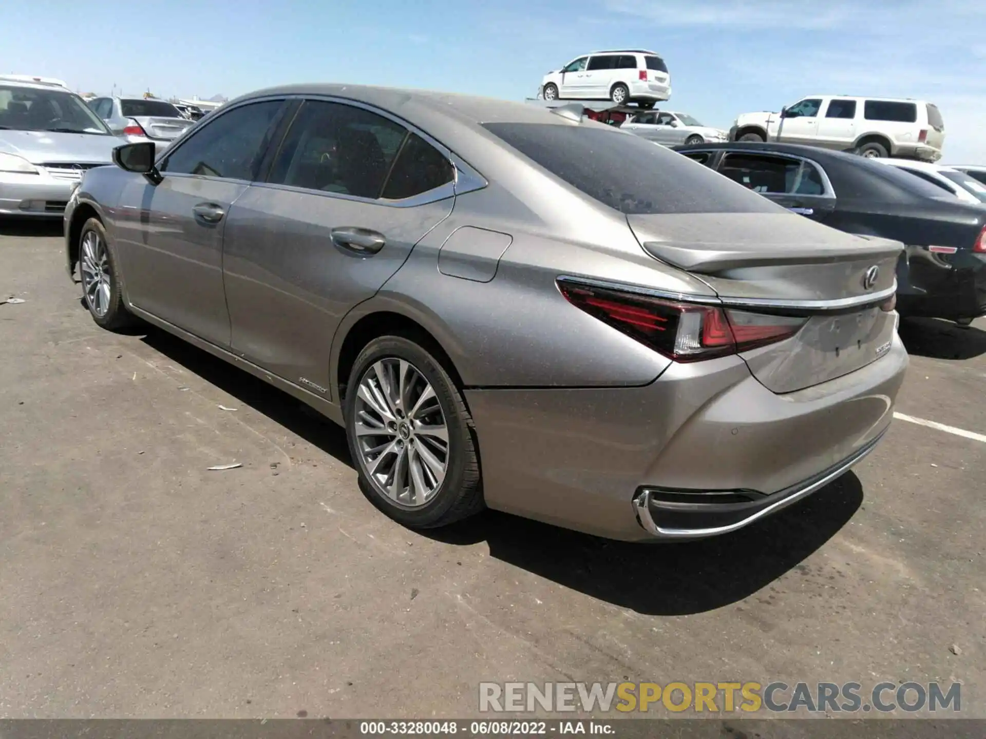 3 Photograph of a damaged car 58ADA1C1XMU005492 LEXUS ES 2021