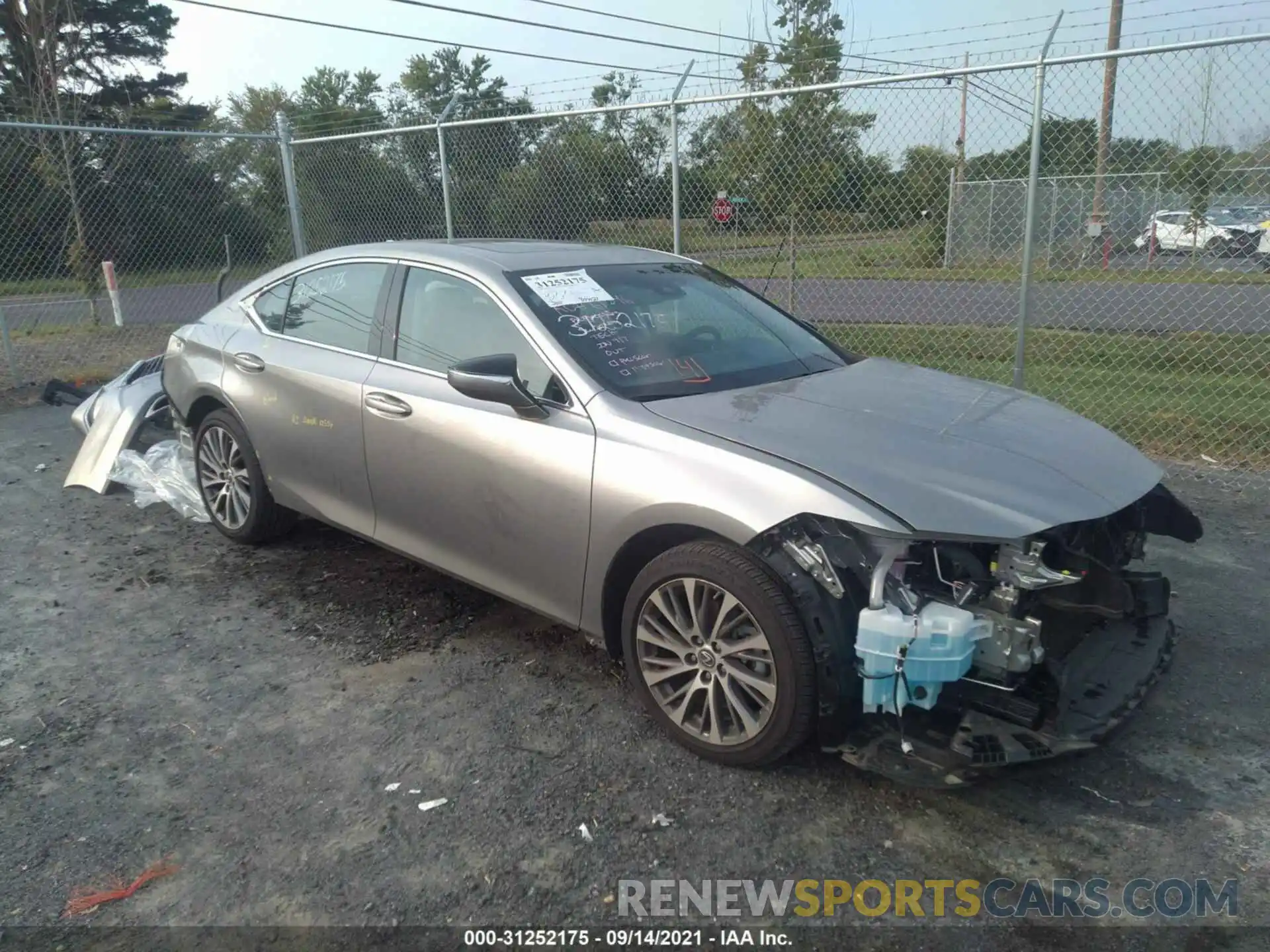 1 Photograph of a damaged car 58ADZ1B10MU095326 LEXUS ES 2021