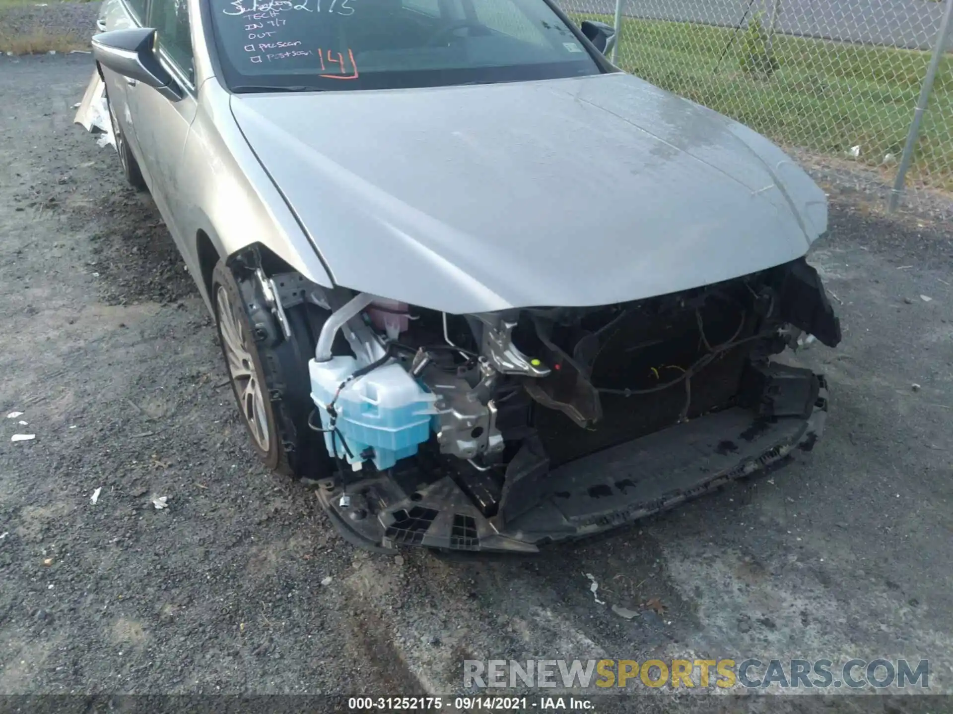 6 Photograph of a damaged car 58ADZ1B10MU095326 LEXUS ES 2021