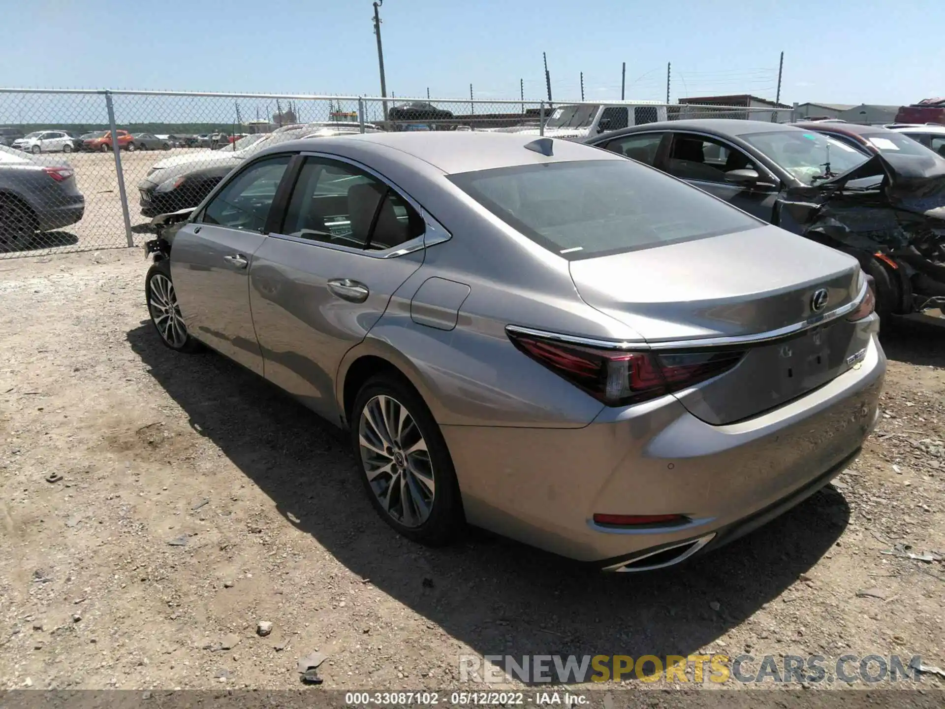 3 Photograph of a damaged car 58ADZ1B11MU087025 LEXUS ES 2021