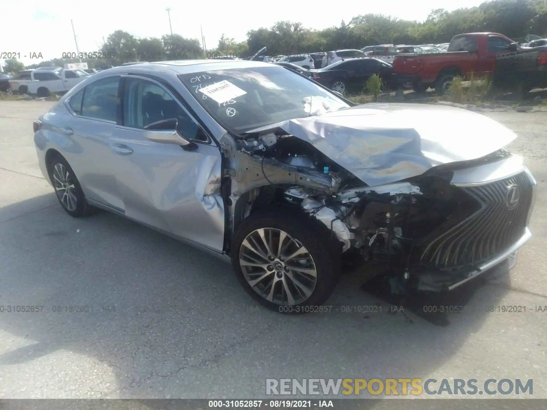 1 Photograph of a damaged car 58ADZ1B11MU100985 LEXUS ES 2021