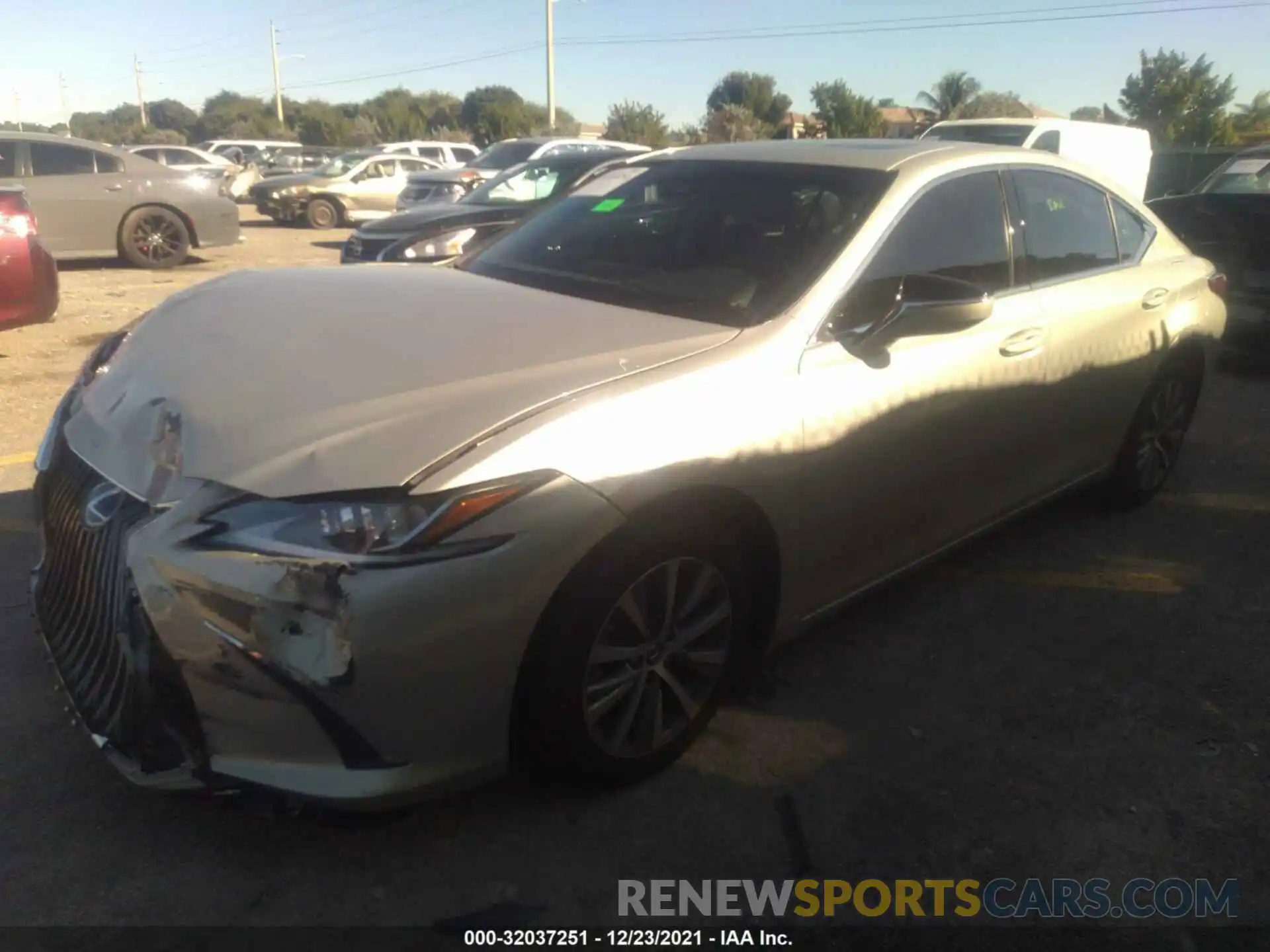 2 Photograph of a damaged car 58ADZ1B12MU096297 LEXUS ES 2021