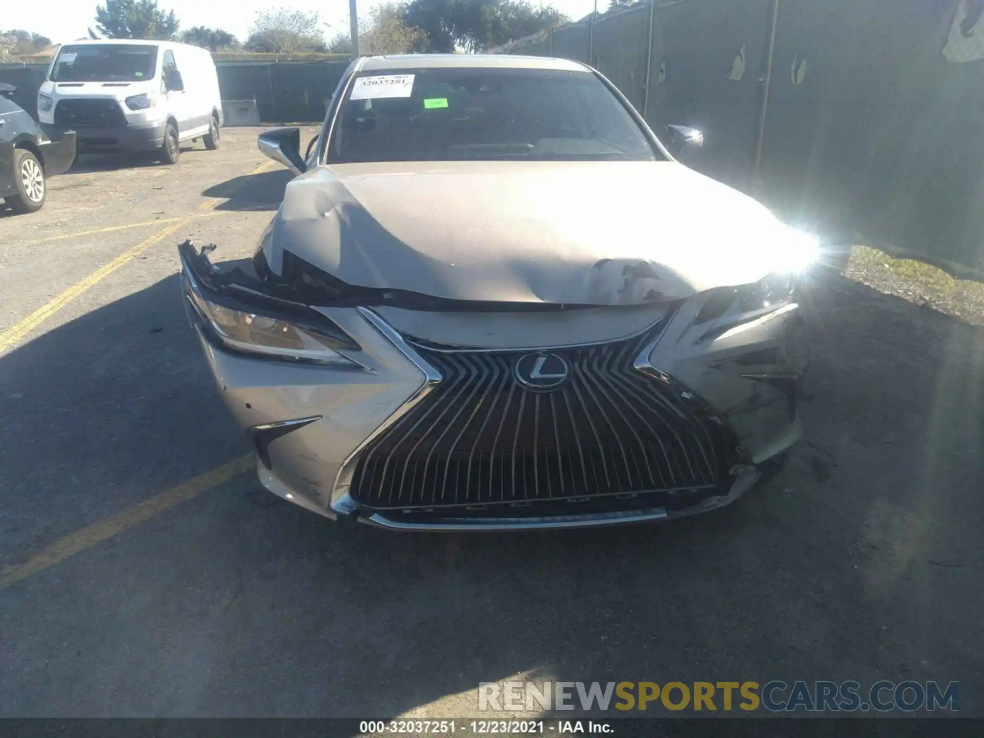 6 Photograph of a damaged car 58ADZ1B12MU096297 LEXUS ES 2021