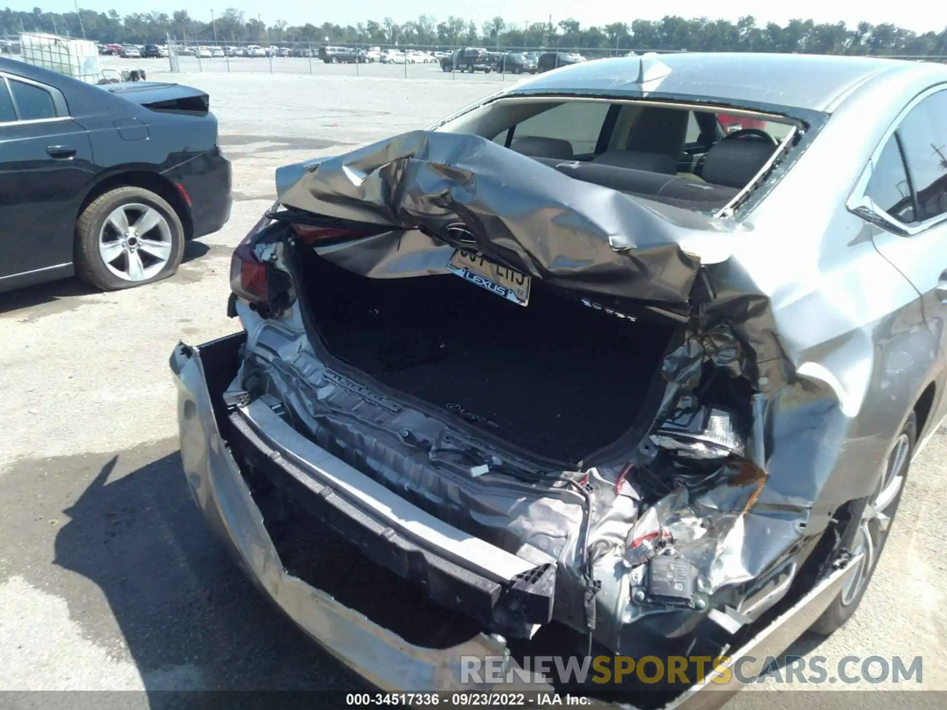 6 Photograph of a damaged car 58ADZ1B14MU087309 LEXUS ES 2021