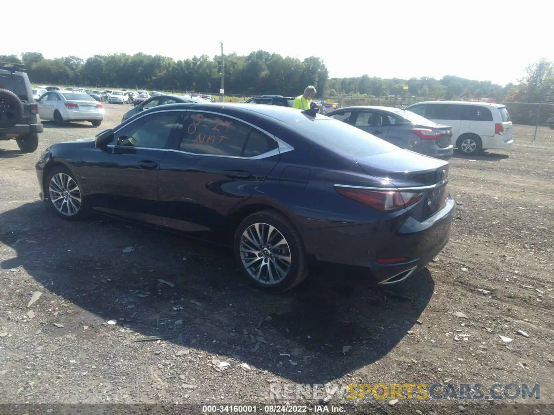 3 Photograph of a damaged car 58ADZ1B14MU102858 LEXUS ES 2021