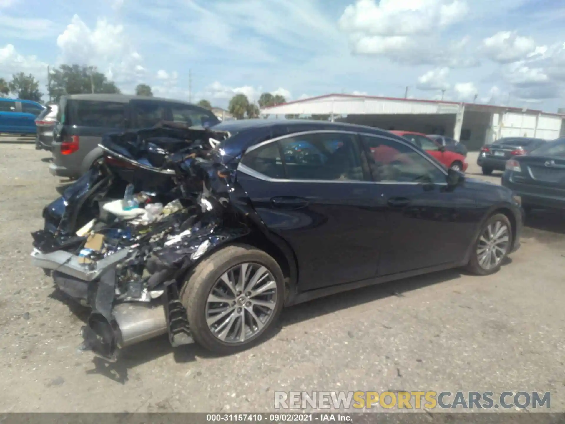 4 Photograph of a damaged car 58ADZ1B19MU099830 LEXUS ES 2021