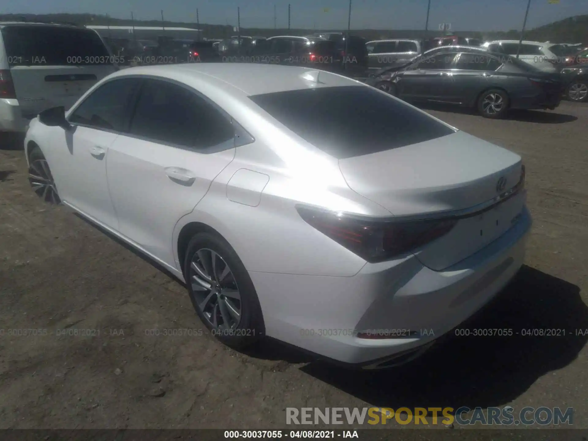 3 Photograph of a damaged car 58ADZ1B1XMU087444 LEXUS ES 2021