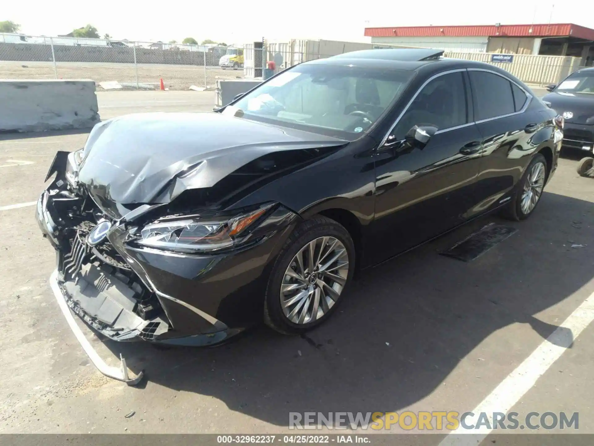 2 Photograph of a damaged car 58AEA1C14MU004343 LEXUS ES 2021