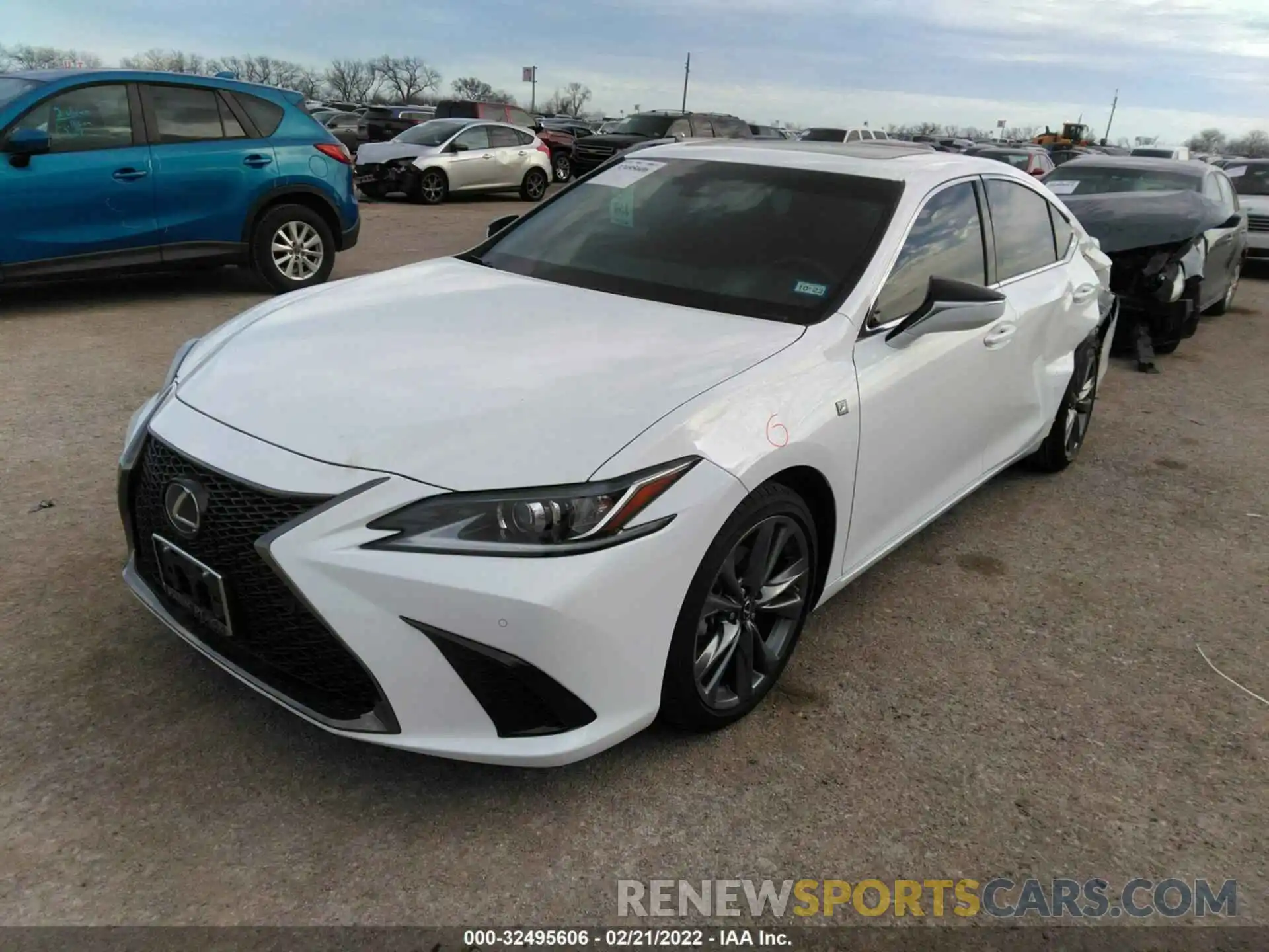 2 Photograph of a damaged car 58AGZ1B11MU084204 LEXUS ES 2021