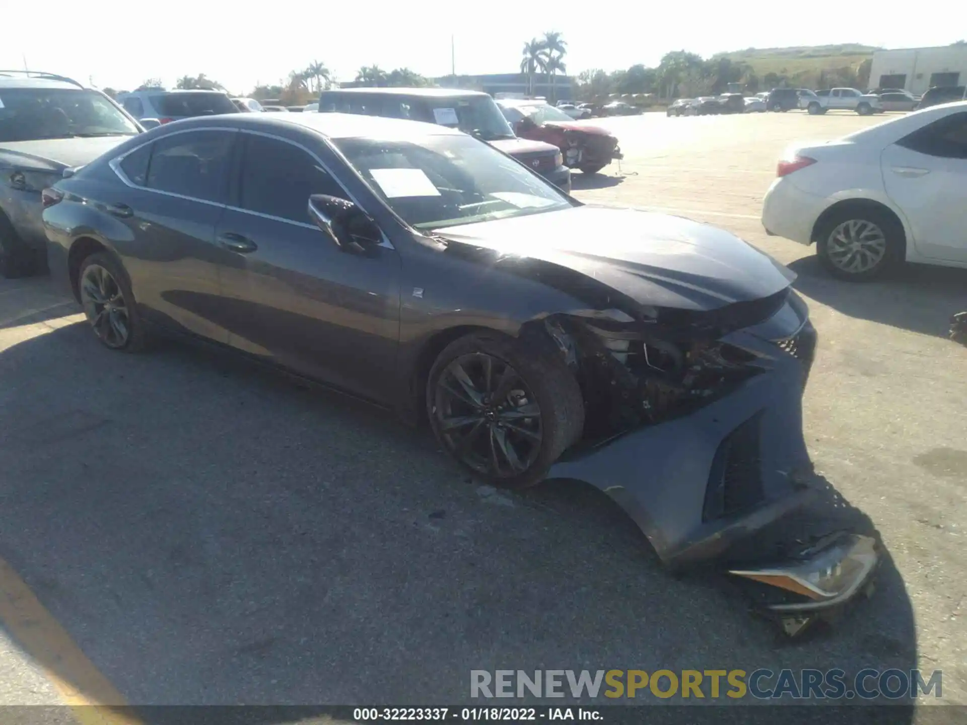 1 Photograph of a damaged car 58AGZ1B12MU093543 LEXUS ES 2021