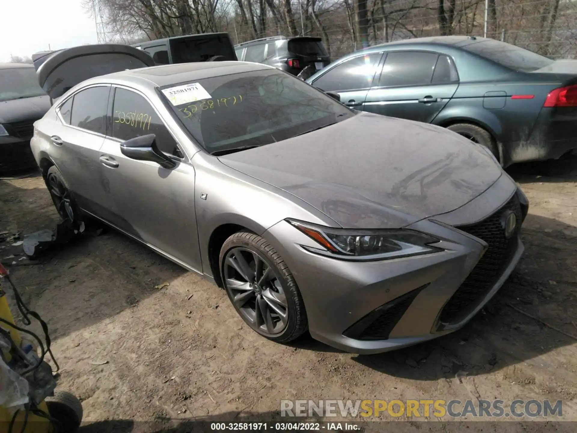 1 Photograph of a damaged car 58AGZ1B12MU106565 LEXUS ES 2021