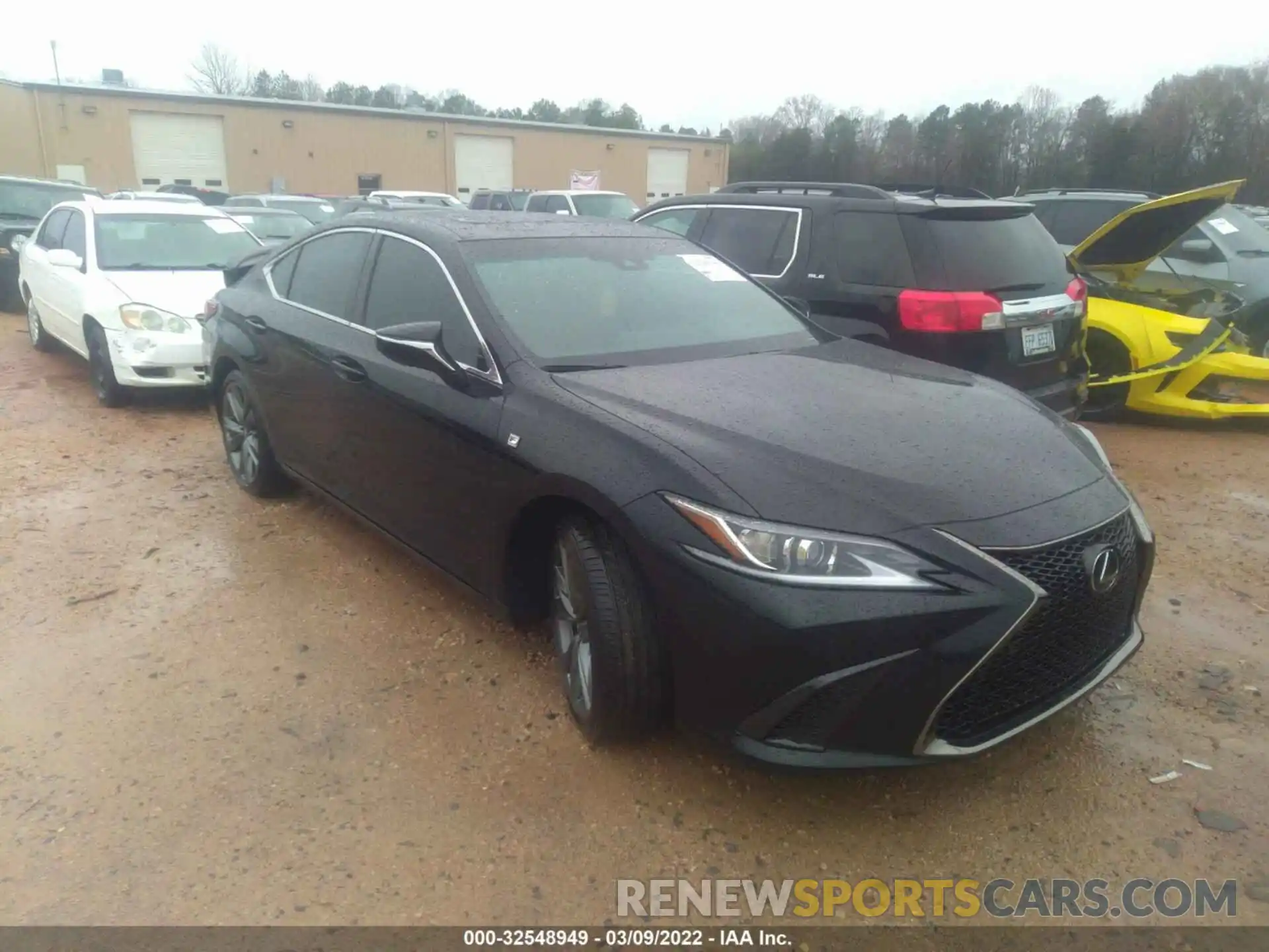 1 Photograph of a damaged car 58AGZ1B12MU109420 LEXUS ES 2021