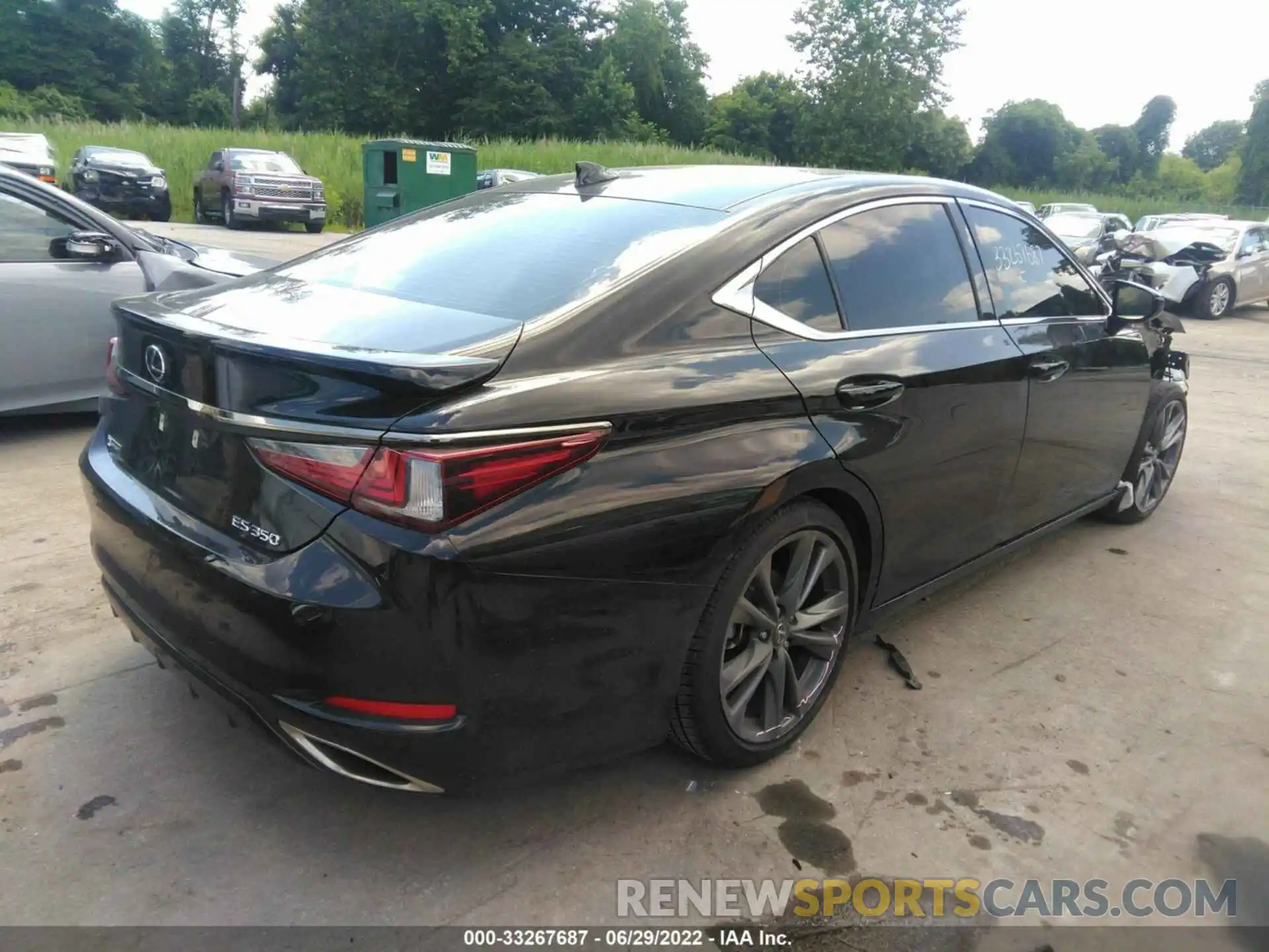 4 Photograph of a damaged car 58AGZ1B15MU098607 LEXUS ES 2021