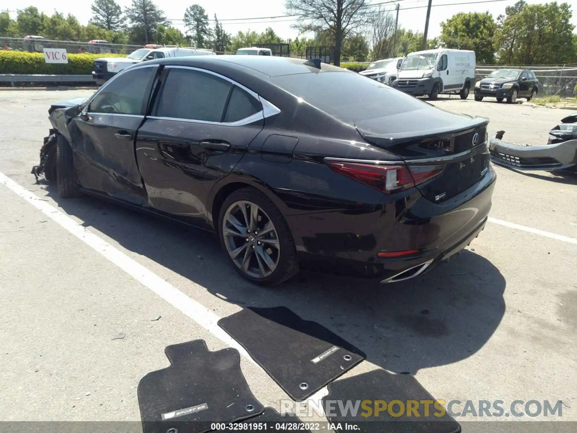 3 Photograph of a damaged car 58AGZ1B16MU109470 LEXUS ES 2021