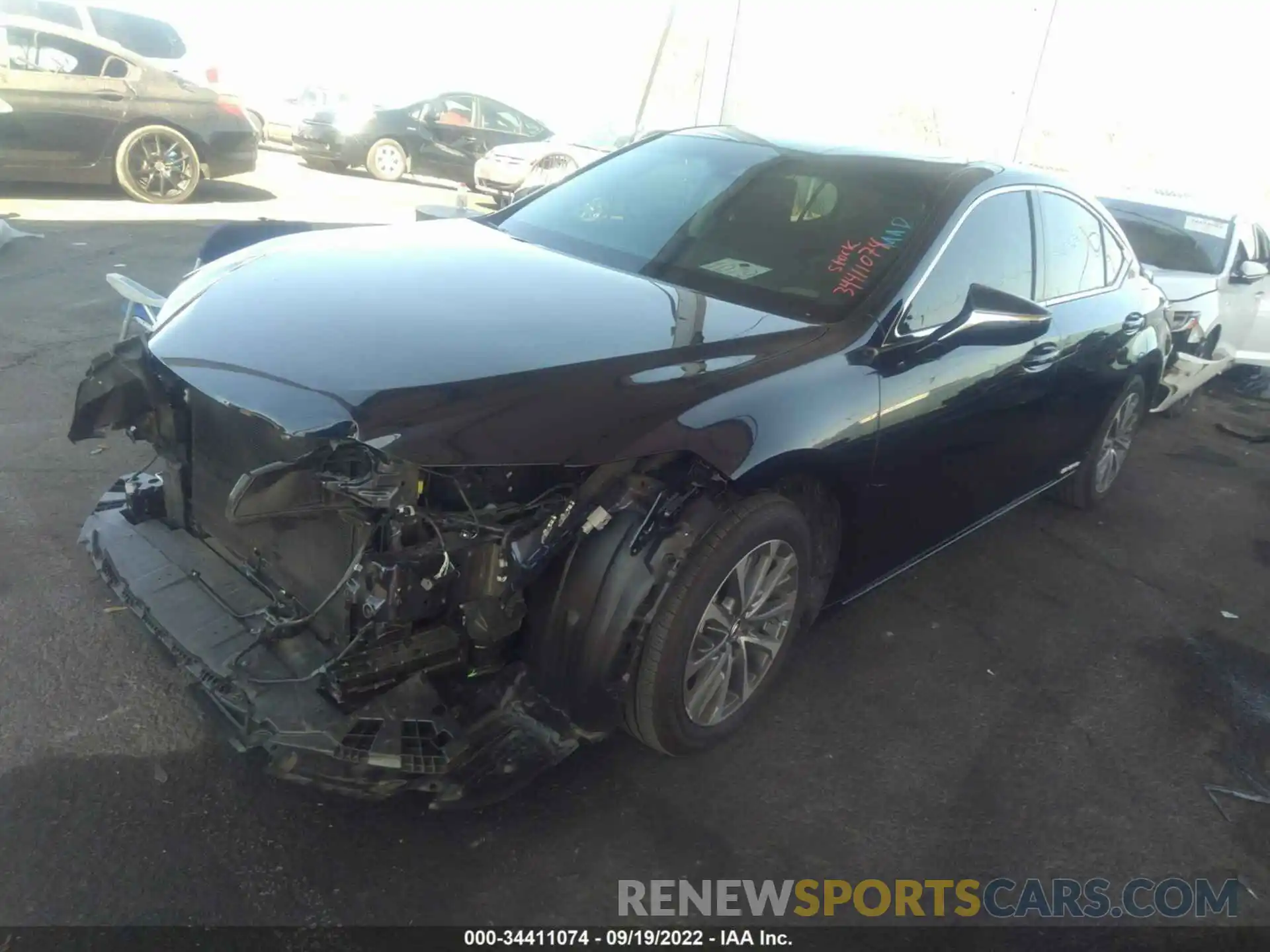 2 Photograph of a damaged car 58ACA1C14NU020311 LEXUS ES 2022