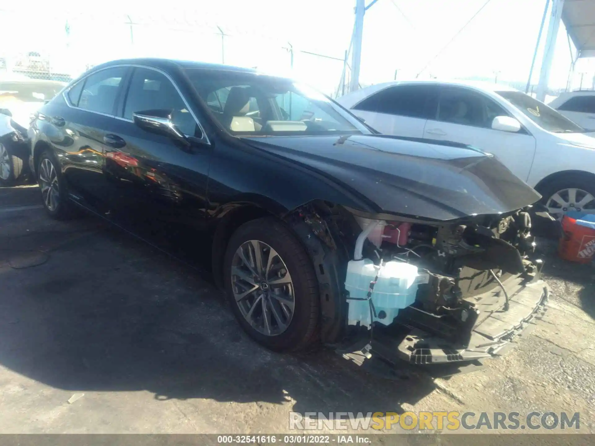 1 Photograph of a damaged car 58ACA1C15NU013626 LEXUS ES 2022