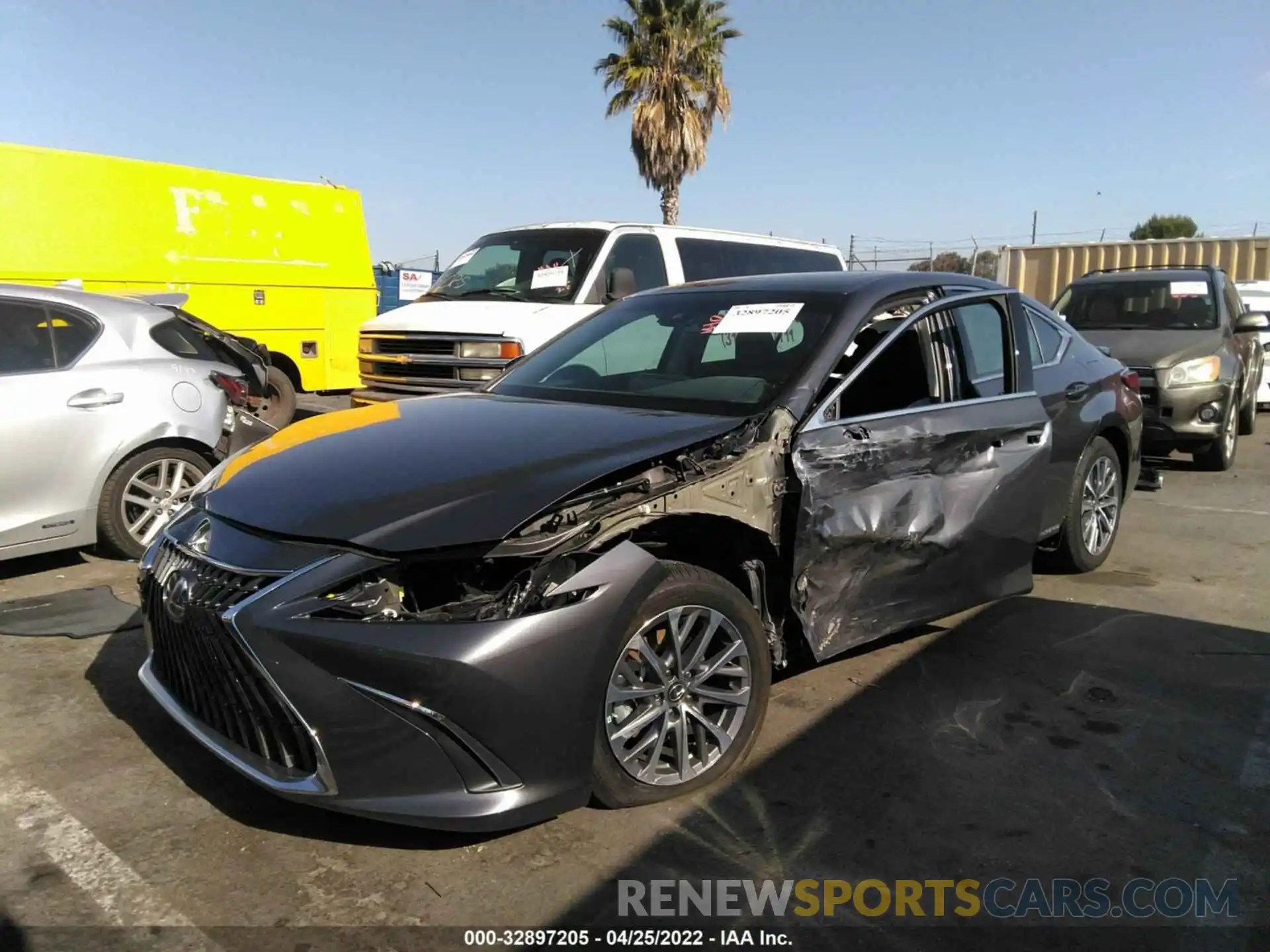 2 Photograph of a damaged car 58ACA1C16NU014381 LEXUS ES 2022