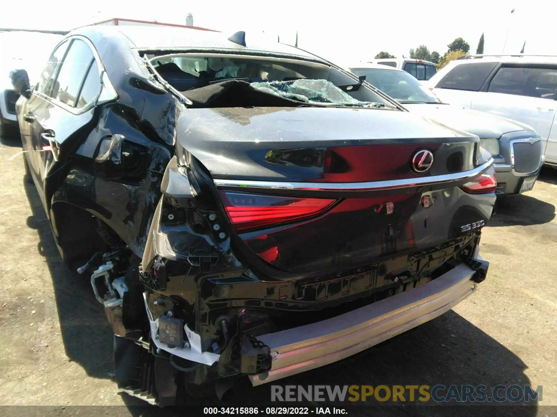 6 Photograph of a damaged car 58ACZ1B10NU123512 LEXUS ES 2022