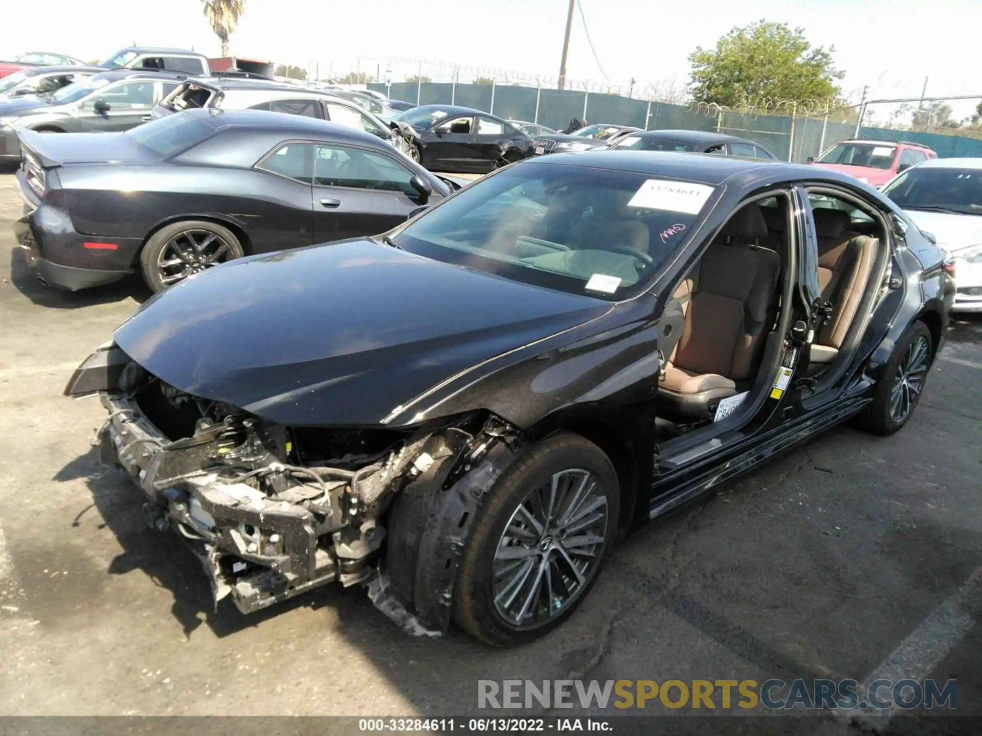 2 Photograph of a damaged car 58ADA1C15NU017387 LEXUS ES 2022