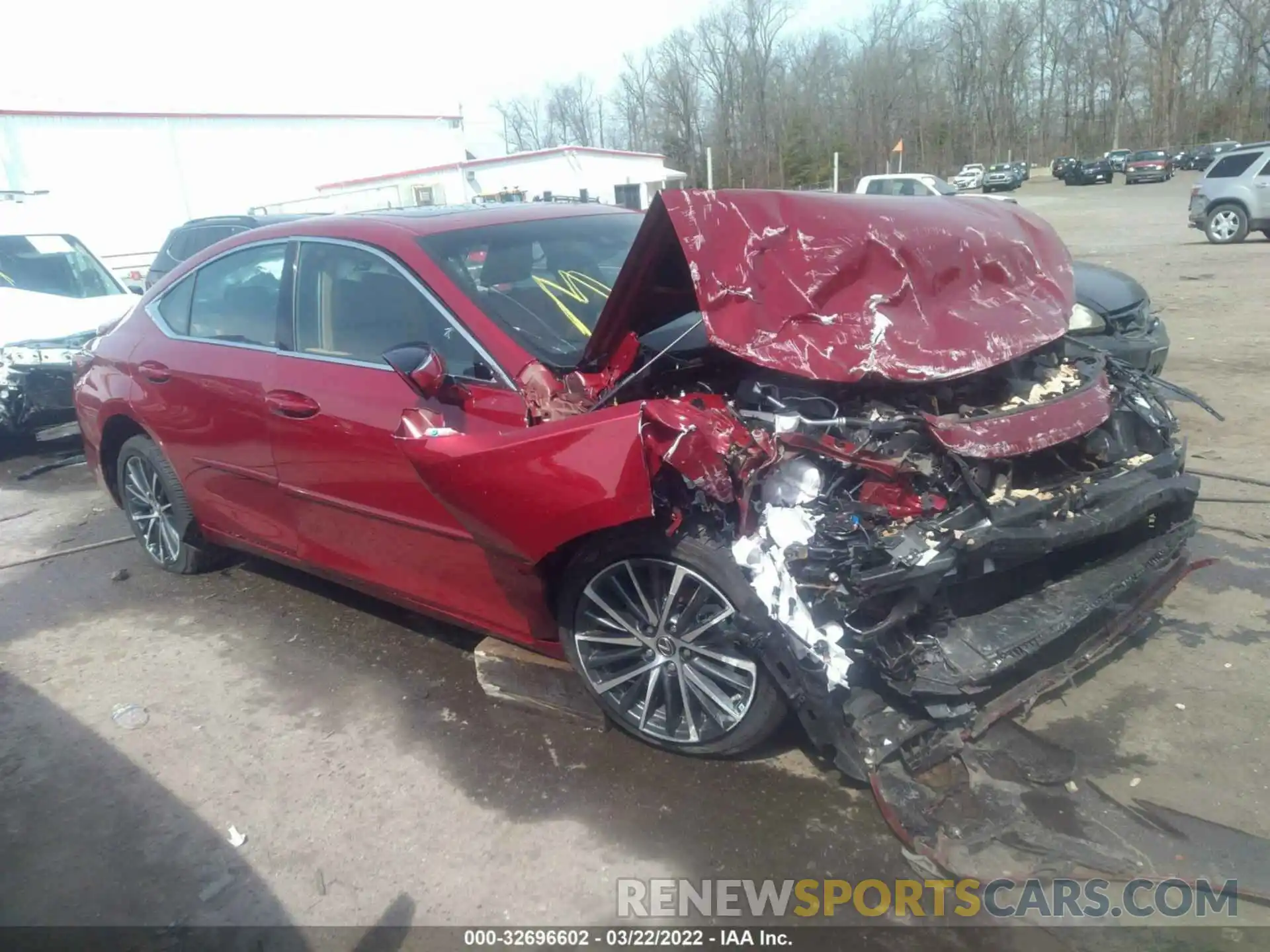 1 Photograph of a damaged car 58ADZ1B10NU121327 LEXUS ES 2022